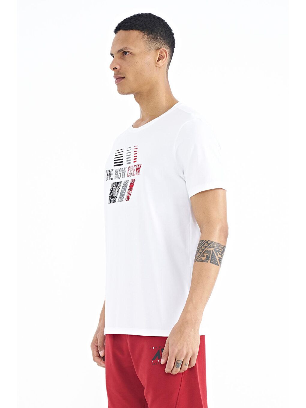 Beyaz Baskı Detaylı O Yaka Standart Kalıp Erkek Tişört - 88175-3