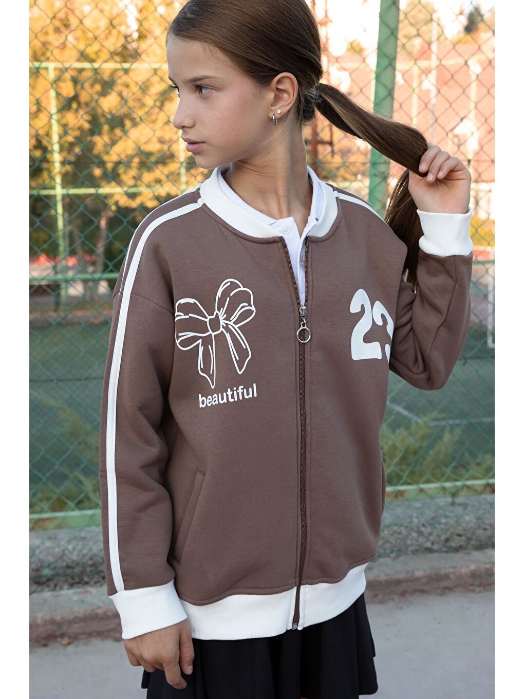 Kahverengi Beautifull Yazılı Kolu Şeritli Kız Çocuk Kolej Hırka 21193-1