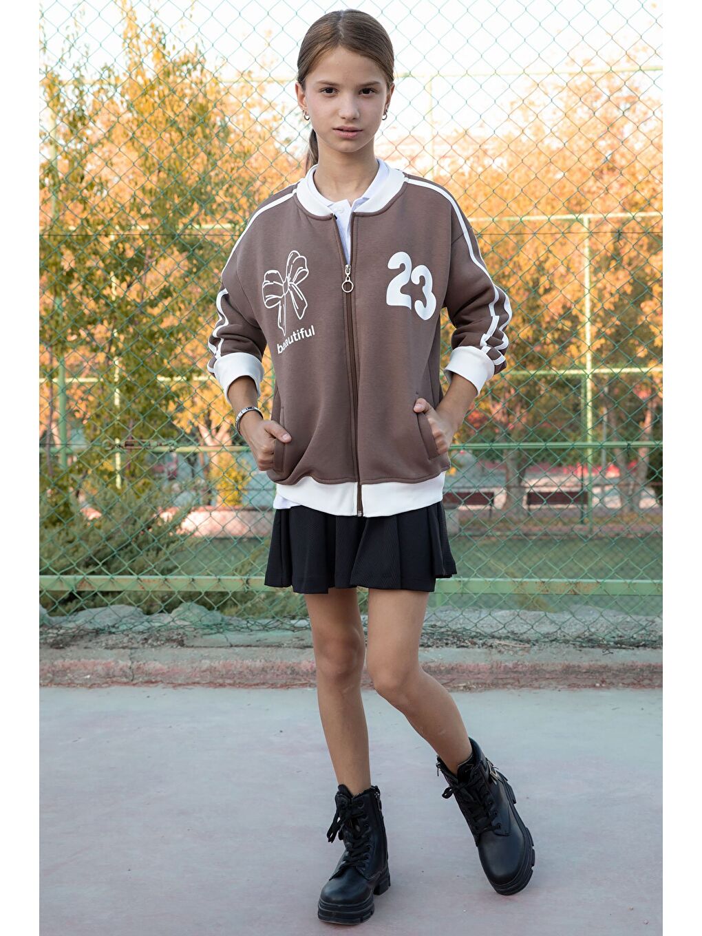 Kahverengi Beautifull Yazılı Kolu Şeritli Kız Çocuk Kolej Hırka 21193-2