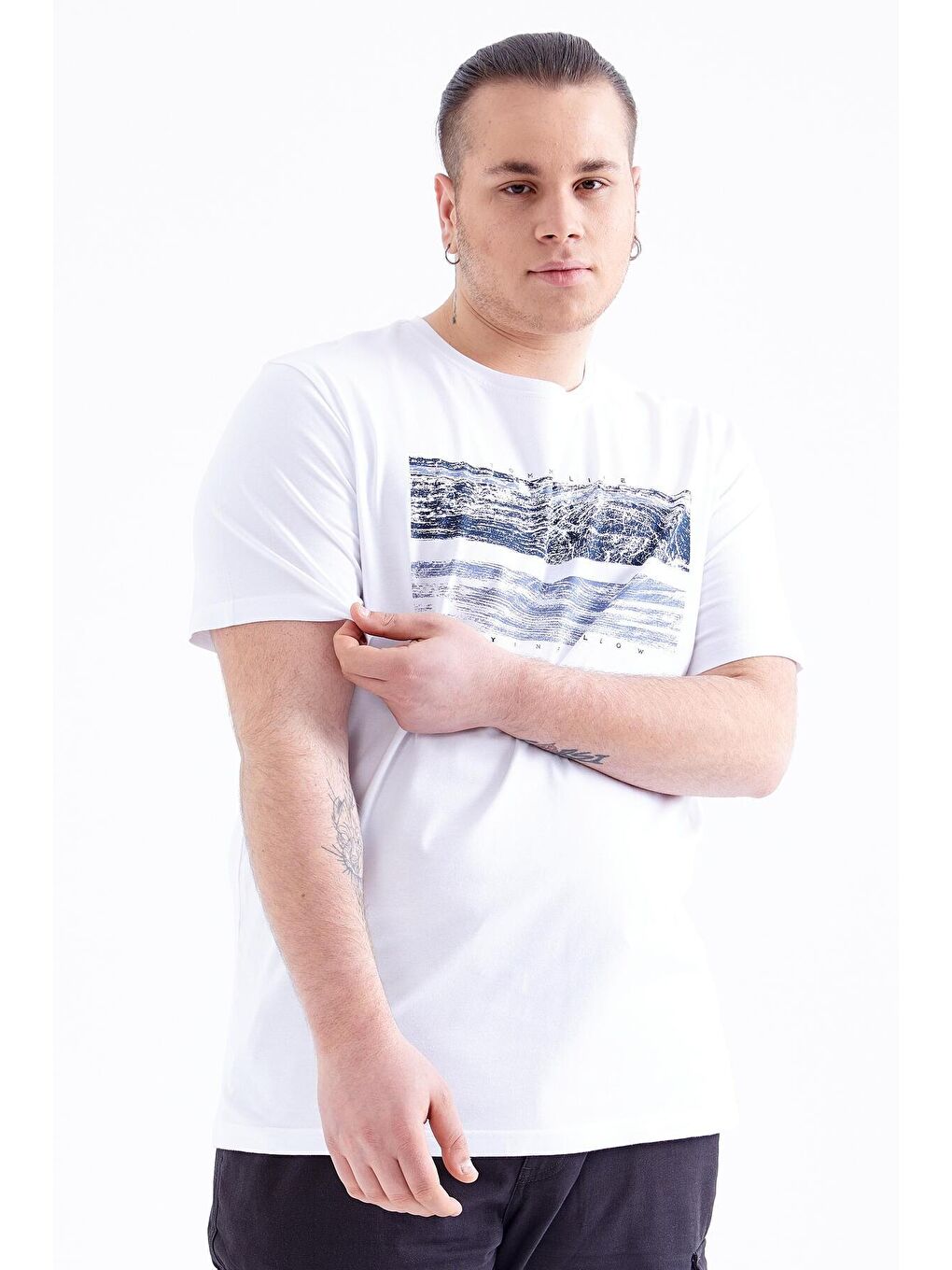 Beyaz Baskılı O Yaka Büyük Beden Erkek Tişört - 88073-4