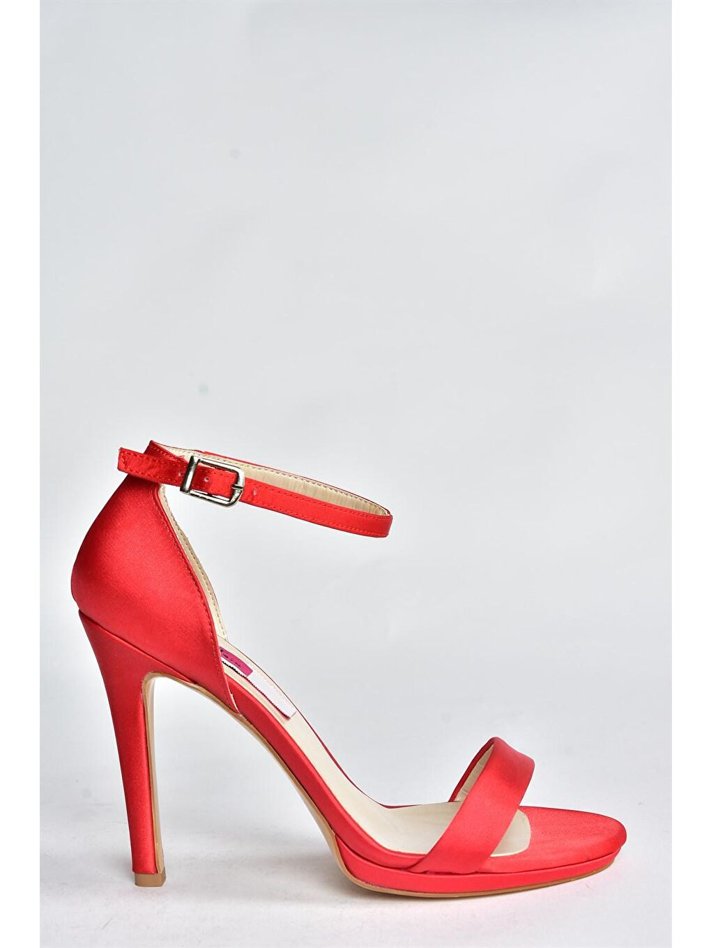 Kırmızı Saten Kumaş İnce Bantlı Kadın Topuklu Abiye Ayakkabı M348072404-4