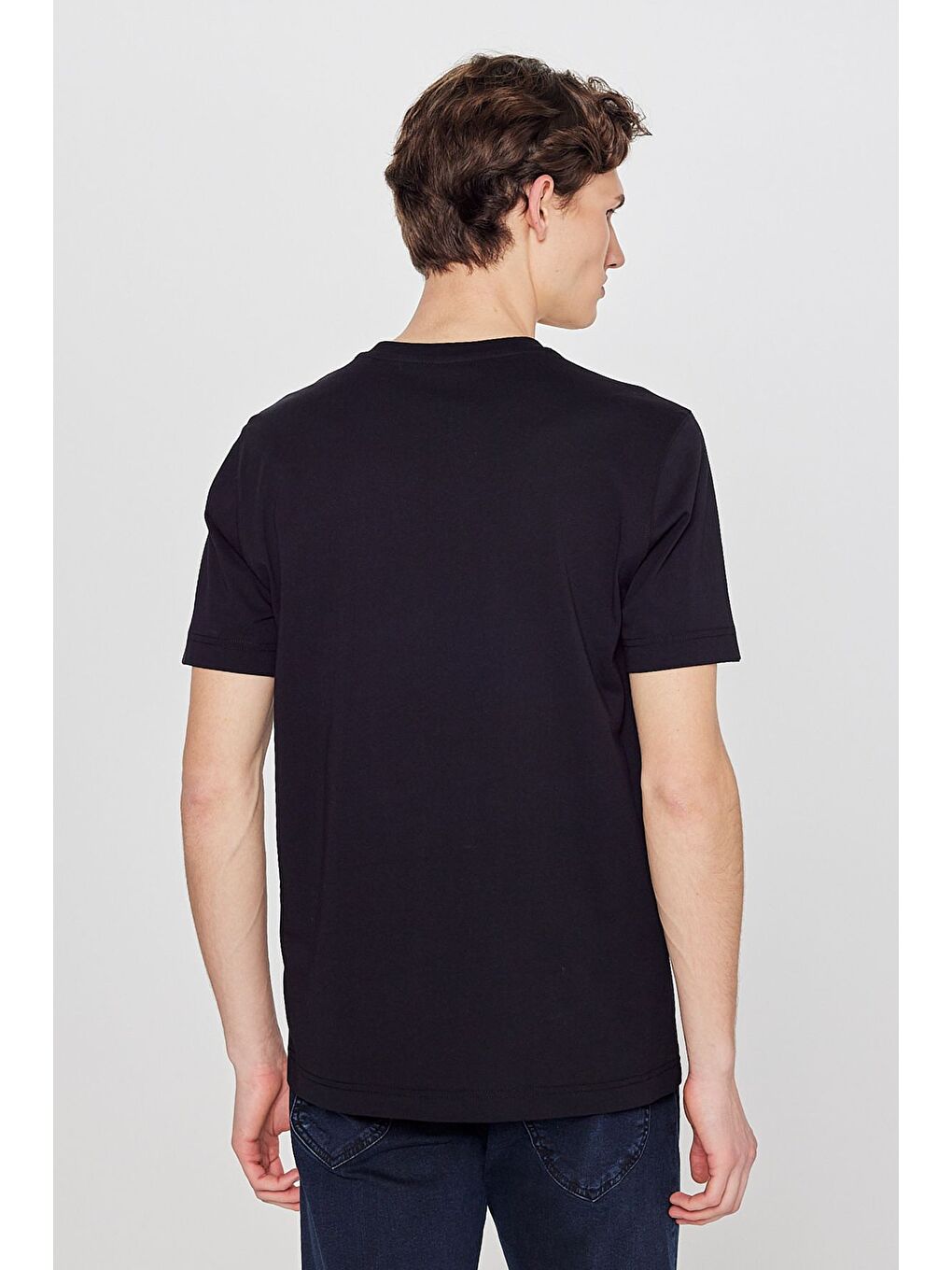 Regular Fit Bisiklet Yaka %100 Pamuk Siyah Tişört-4