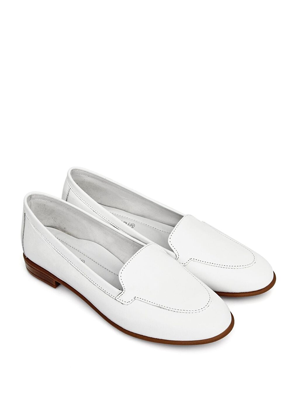 Beyaz Hakiki Deri Yuvarlak Burun Düz Taban Kadın Babet 24158-1