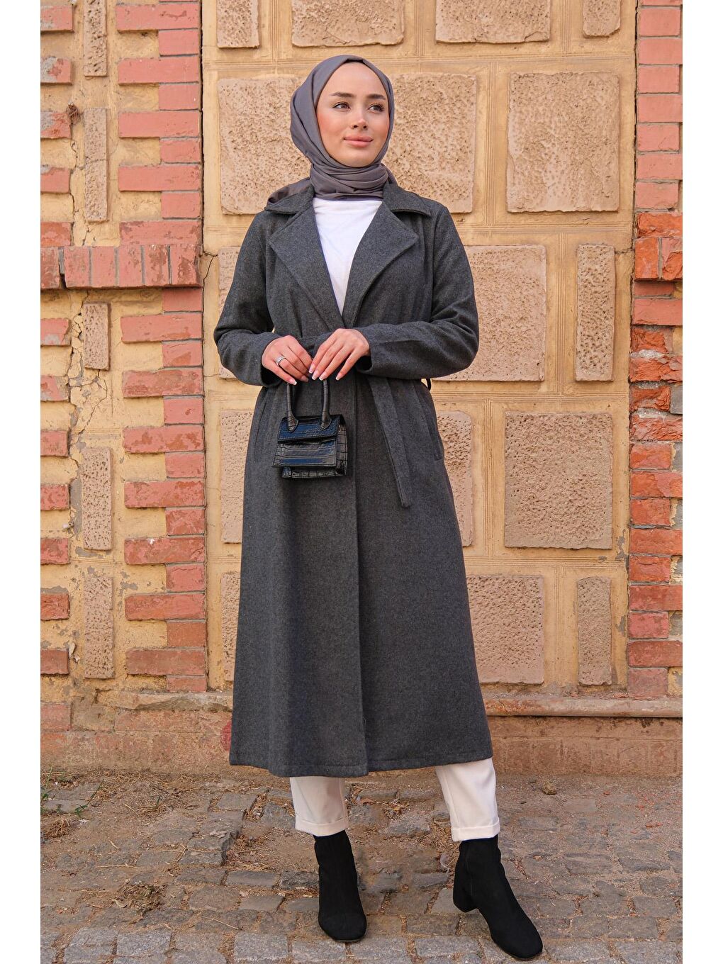 Bel Bağlamalı Çift Cepli Kaban Gri-4