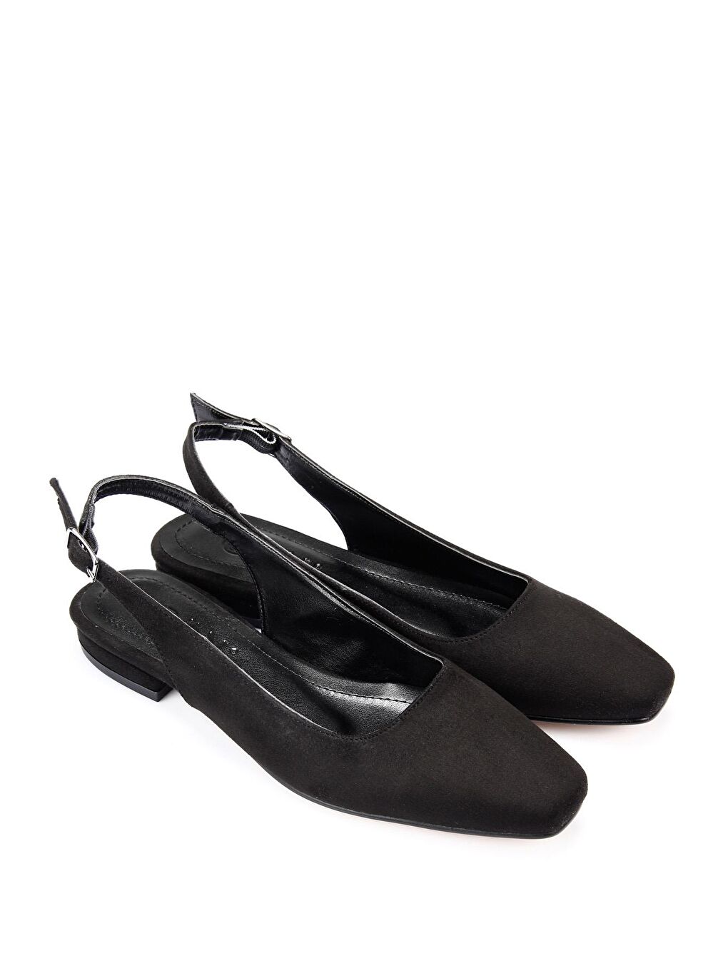 Siyah Küt Burun Kısa Kalın Topuklu Arkası Açık Kadın Babet 35711-1