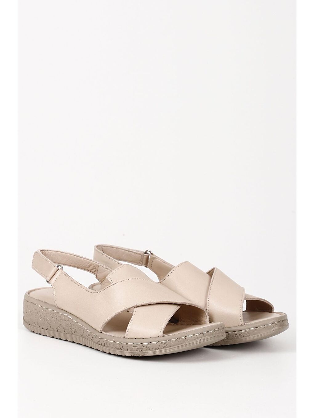 Siyah Hakiki Deri Dolgu Taban Sandalet 45836-4