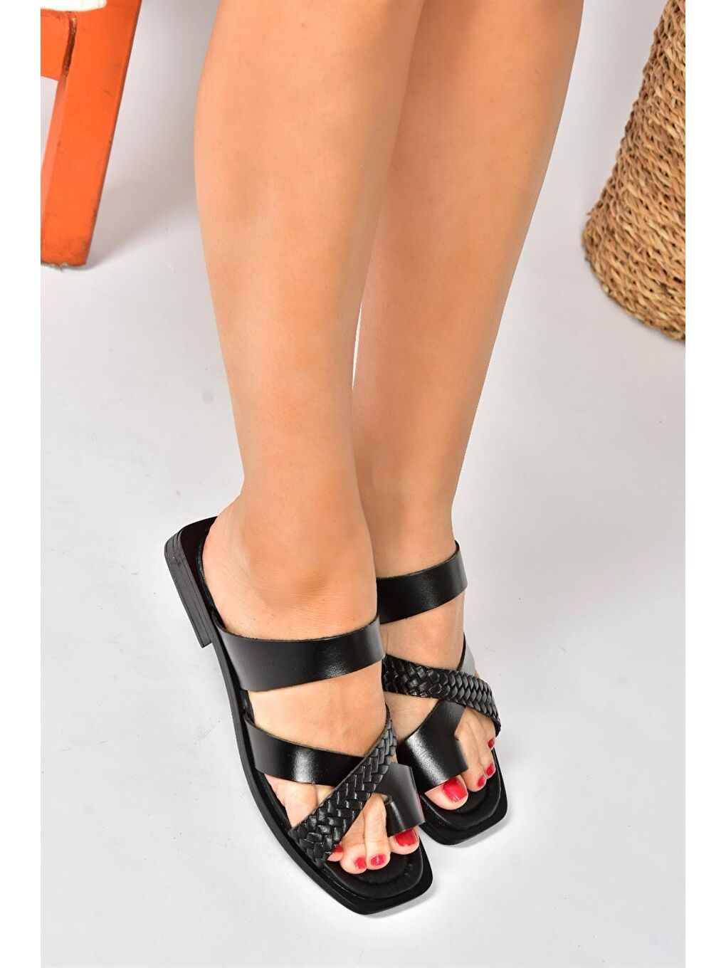 P291039603 Siyah Kadın Terlik-1
