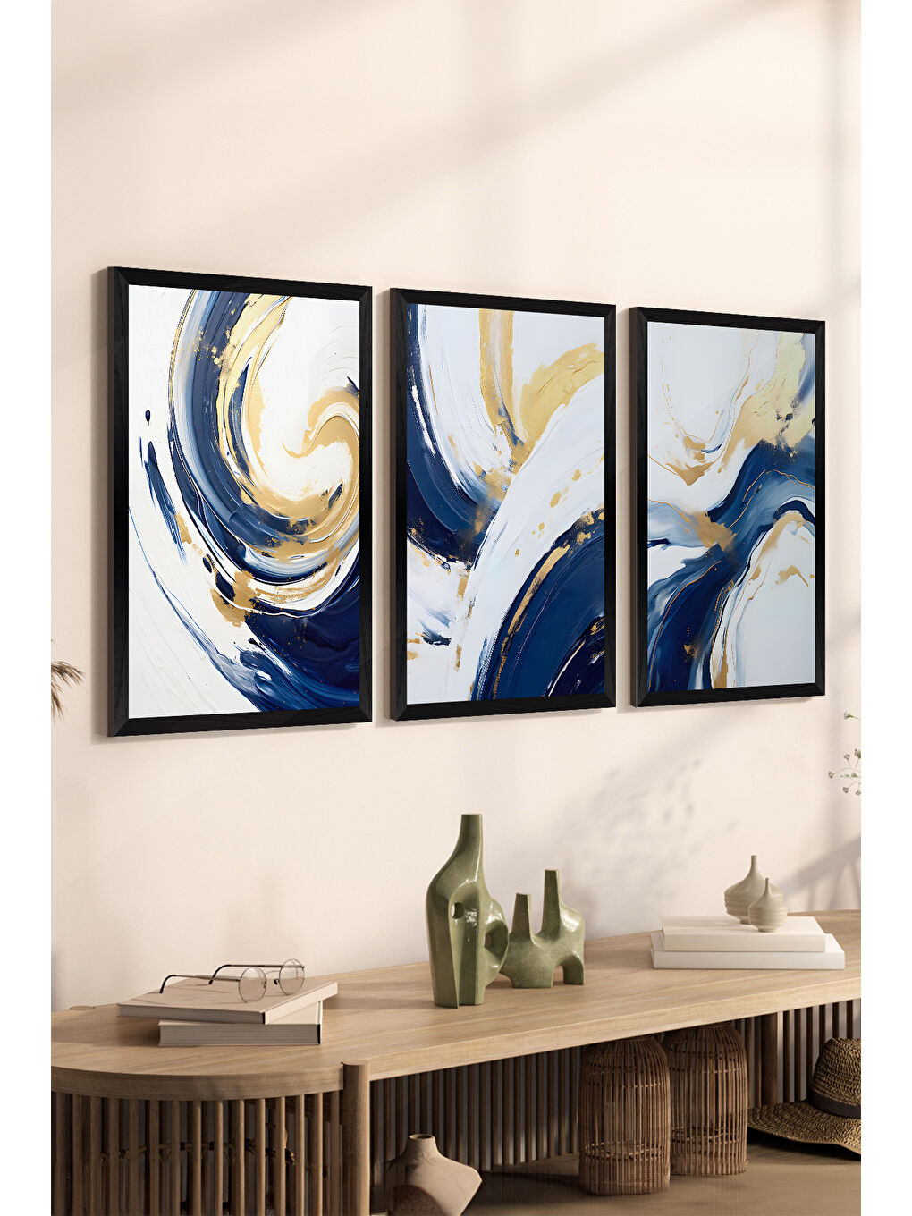 Beyaz 3 Parça Siyah Çerçeve Görünümlü MDF Poster Tablo Seti - Set 22 - ERSY3DSYHSET22-2030