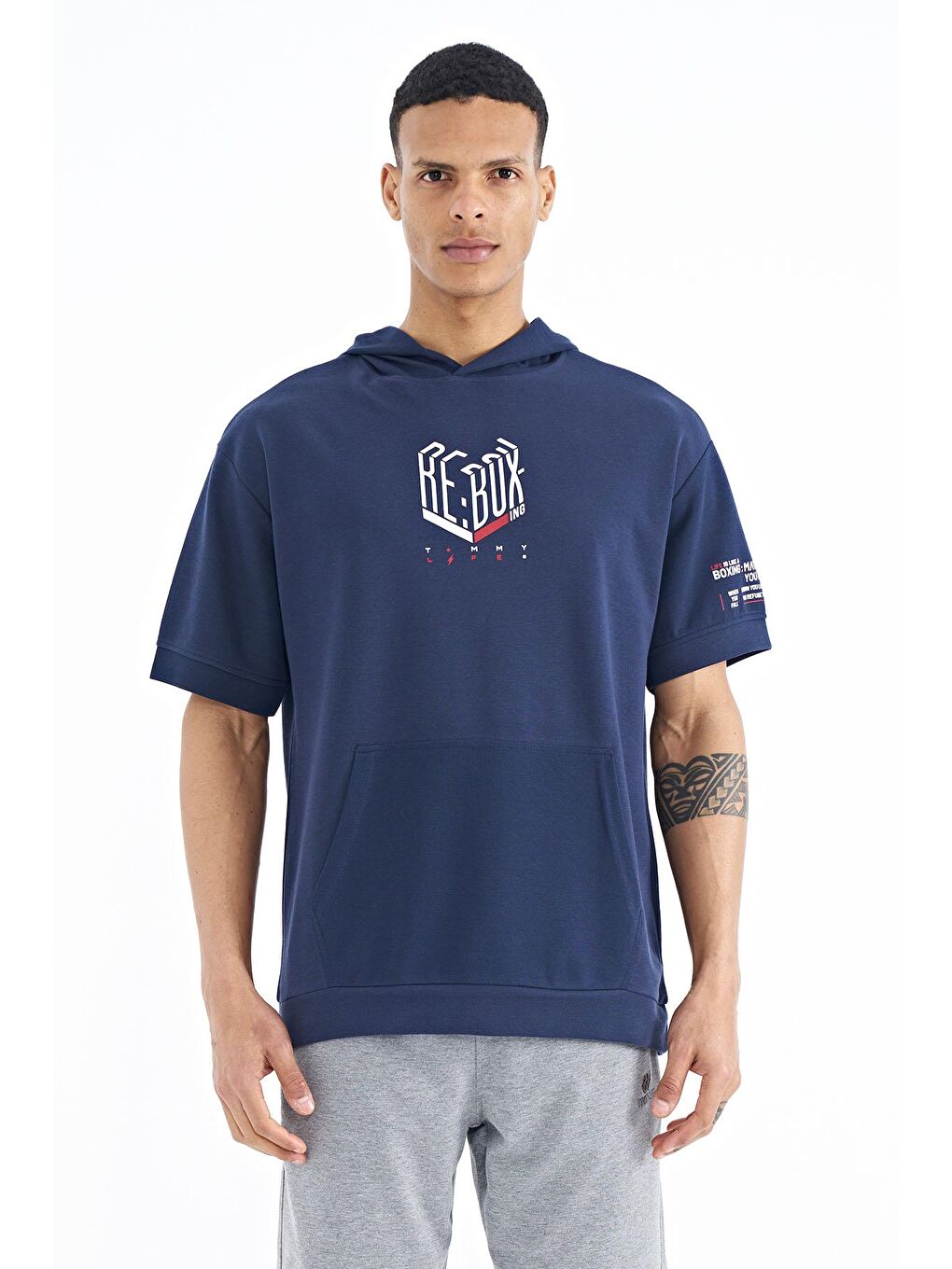 İndigo Kol ve Ön Baskılı Kapüşonlu Oversize Erkek Tişört - 88194