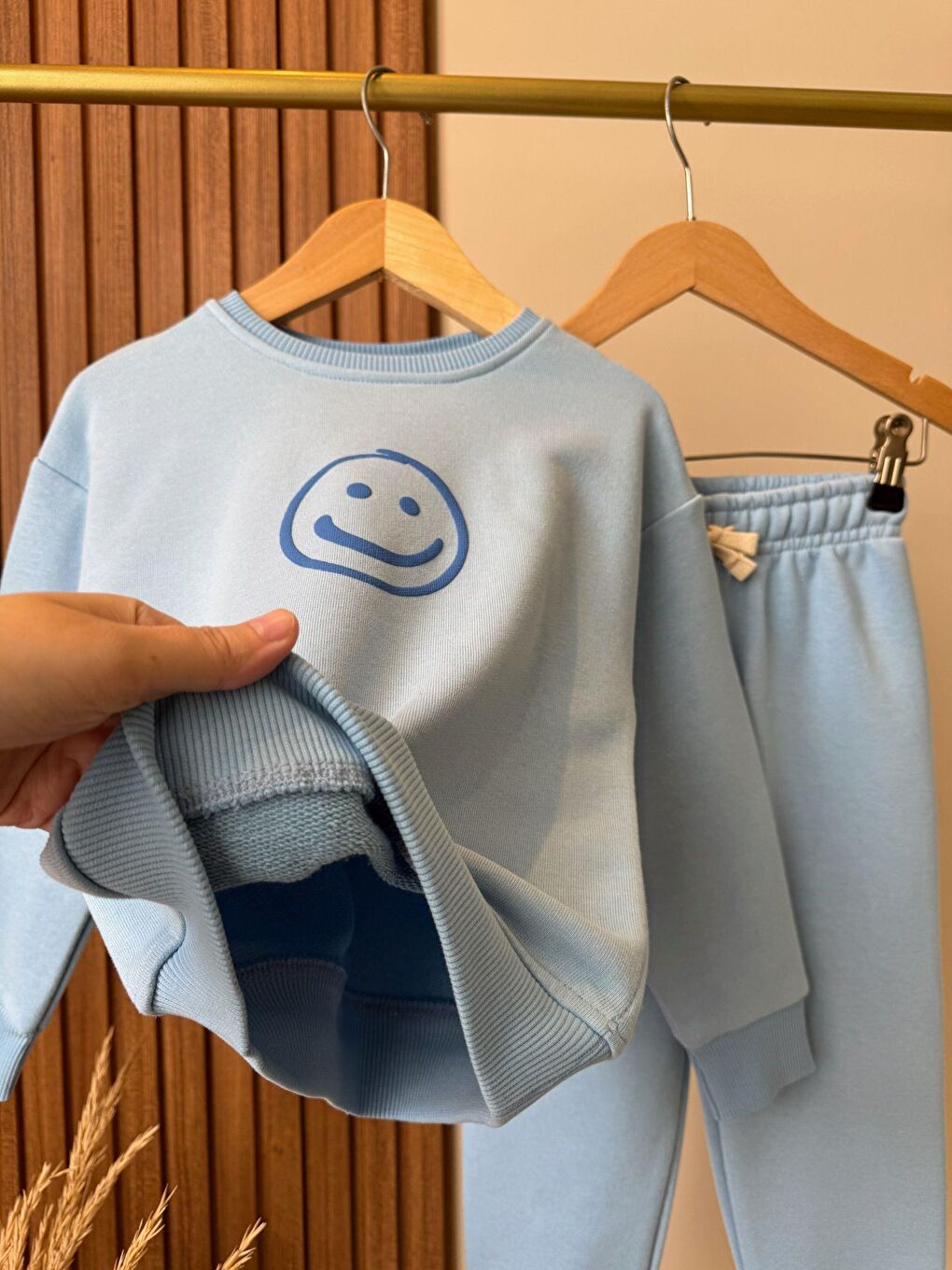 Unisex Çocuk Pamuklu Mavi Smiley Baskılı Eşofman Takımı - Rahat Kalıp-3