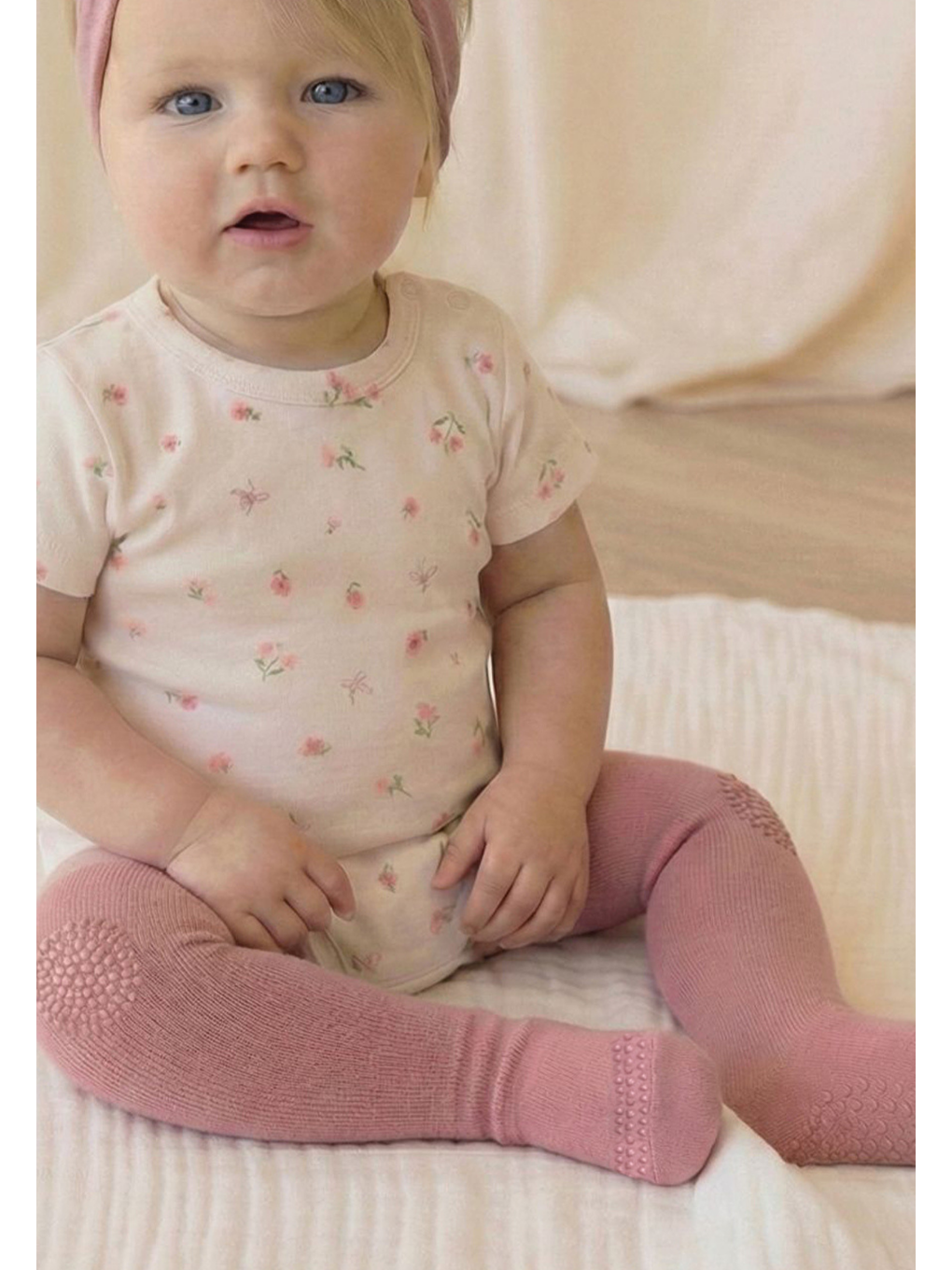 Pembe Kız Çocuk Külotlu Çorap