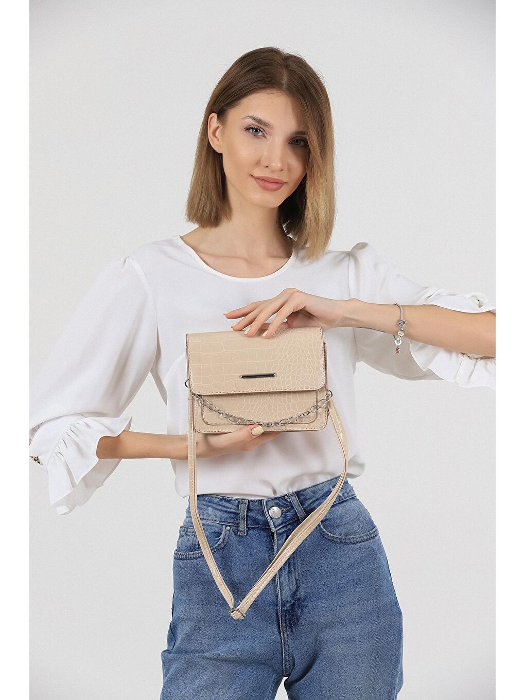 Ekru Deri Görünümlü Kroko Desenli Omuz Çantası-3