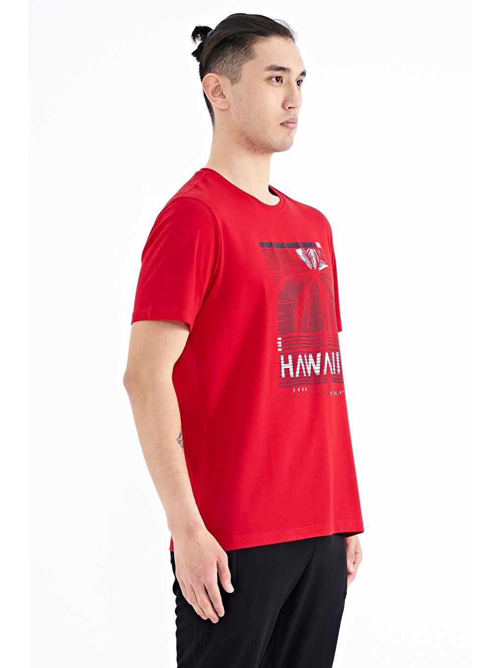 TOMMYLIFE Kırmızı Slogan Baskılı O Yaka Standart Kalıp Erkek T-shirt - 88190 - 4