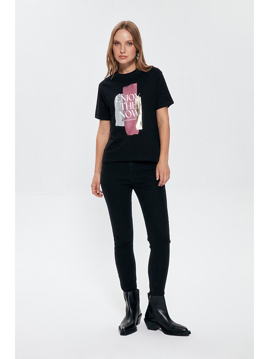 Baskı Detaylı Kısa Kol Tişört Siyah-2