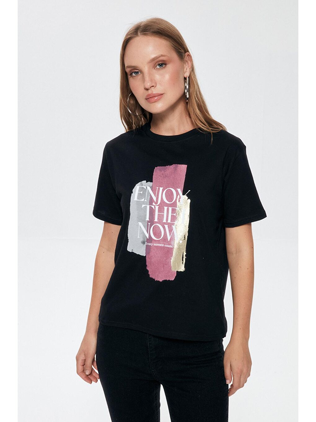 Baskı Detaylı Kısa Kol Tişört Siyah-3