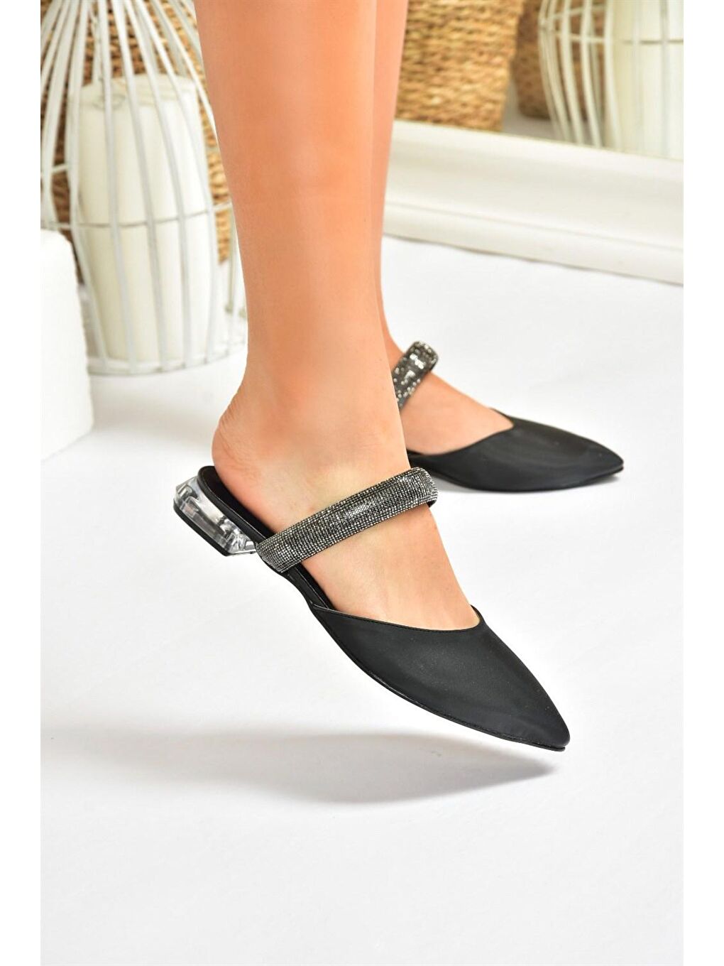 M272032104 Siyah Kadın Terlik