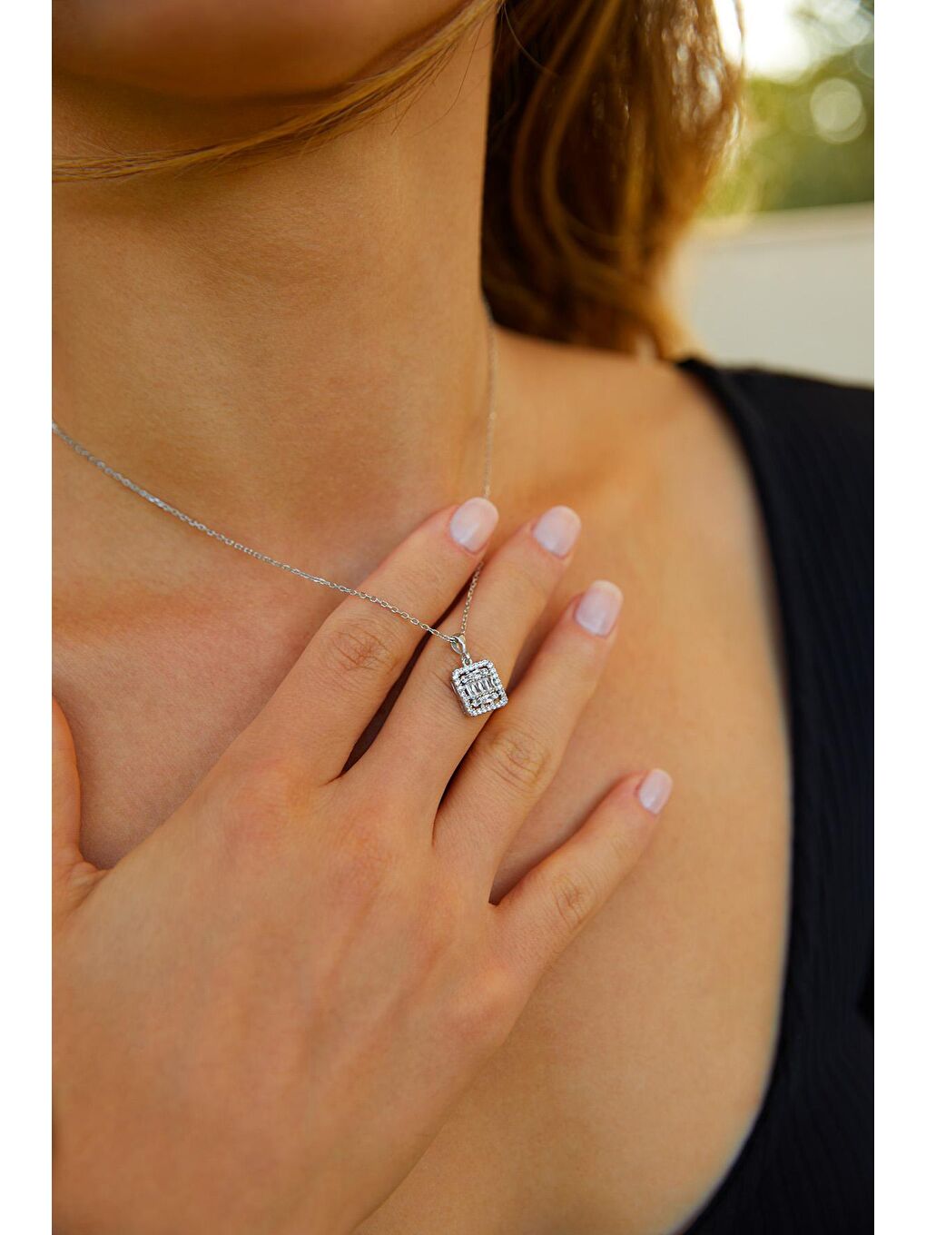 Gri Kadın Gümüş Kaplama 925 Ayar Gümüş Baget Taşlı Kolye-2