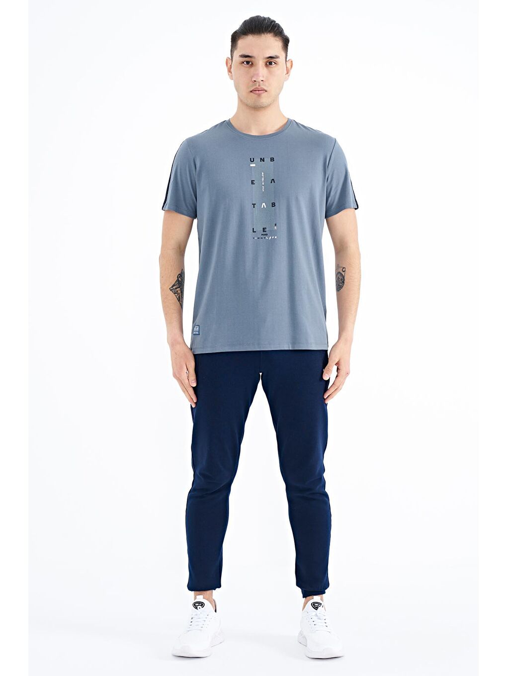 Petrol Kol Şerit Detaylı O Yaka Standart Kalıp Erkek Tişört - 88234-4