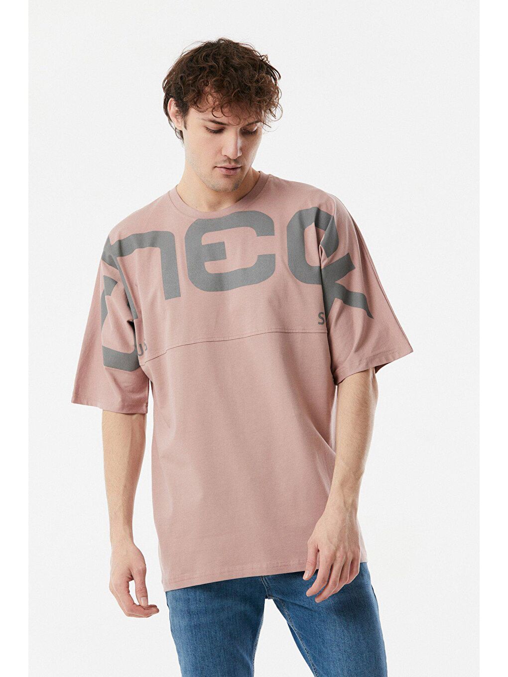 Pembe Baskılı Bisiklet Yaka Oversize Tişört