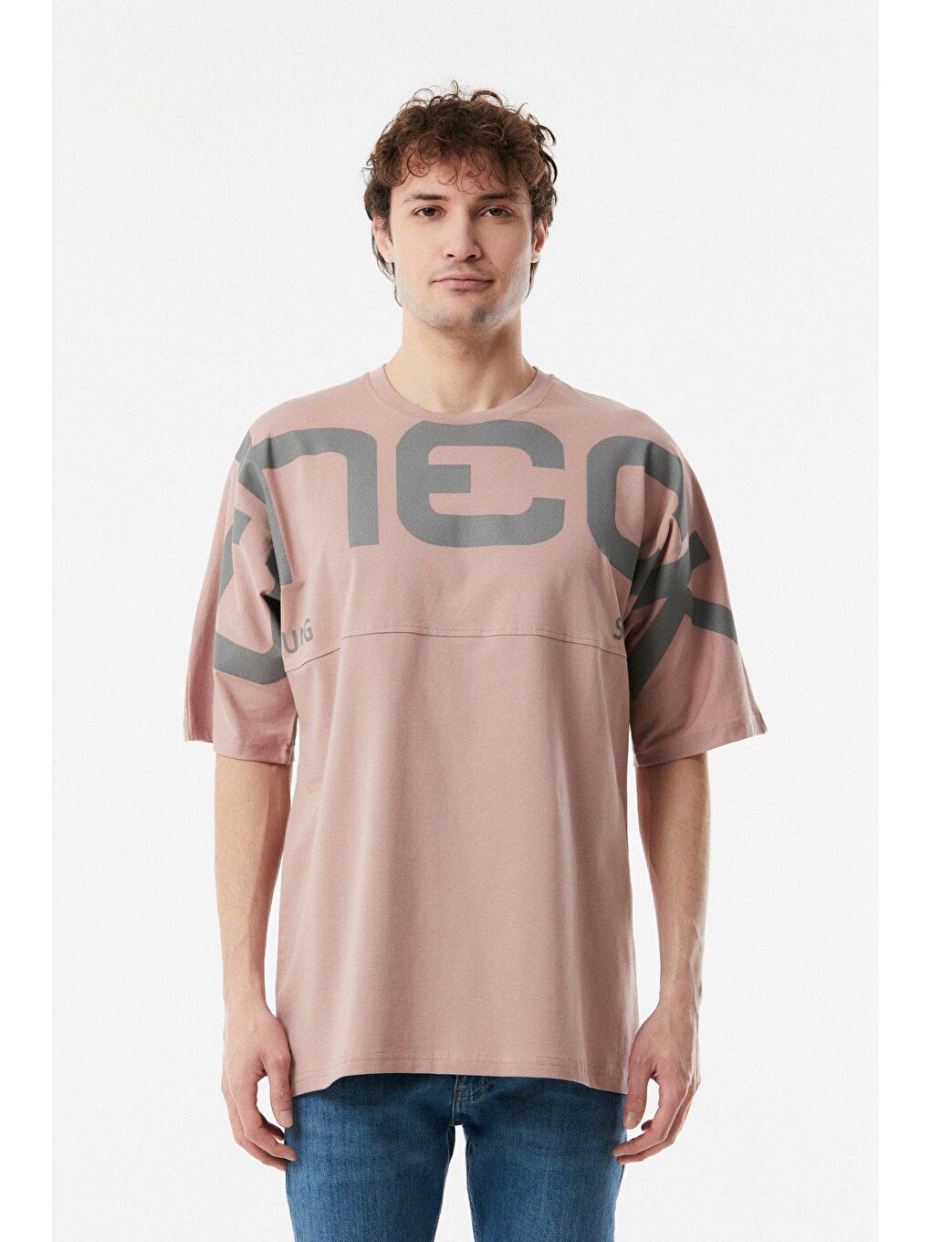 Pembe Baskılı Bisiklet Yaka Oversize Tişört-3