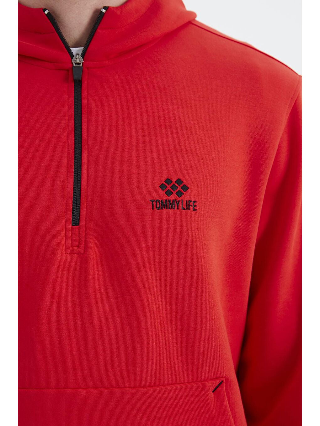 TOMMYLIFE Kırmızı Fiesta Kapüşonlu Yarım Fermuarlı Cep Detaylı Rahat Kalıp Erkek Sweatshirt - 88281 - 1