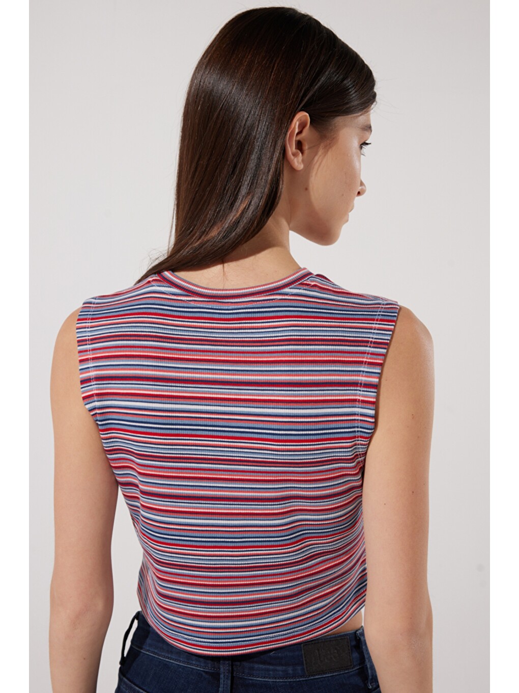 Karışık Slim Fit Dar Kesim Bisiklet Yaka Kolsuz Crop Renkli Esnek Tişört-4