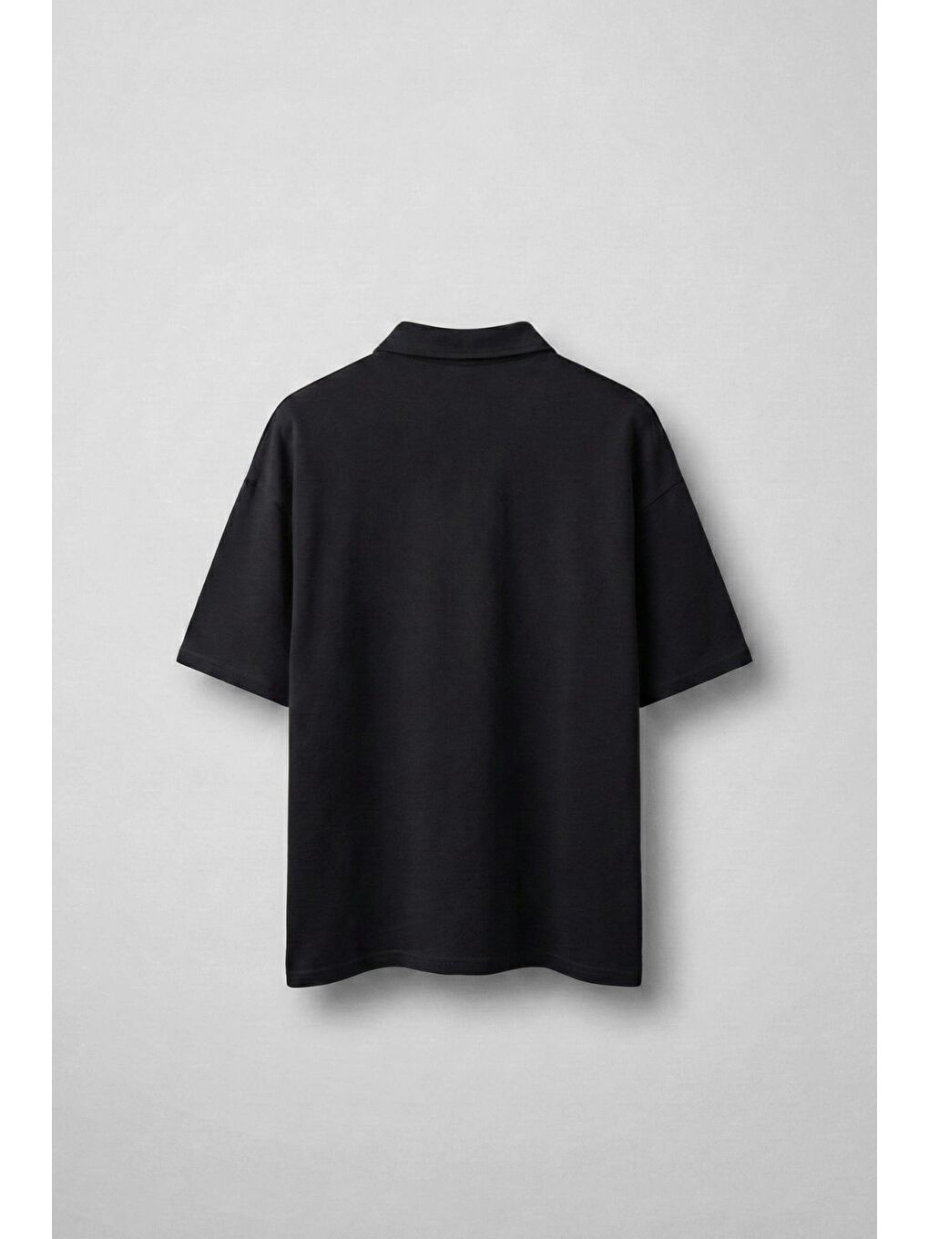 Erkek Oversize Fermuarlı Polo Yaka Baskılı T-Shirt Siyah-1