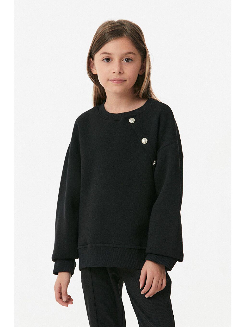 Siyah Düğme Detaylı Bisiklet Yaka Kız Çocuk Sweatshirt