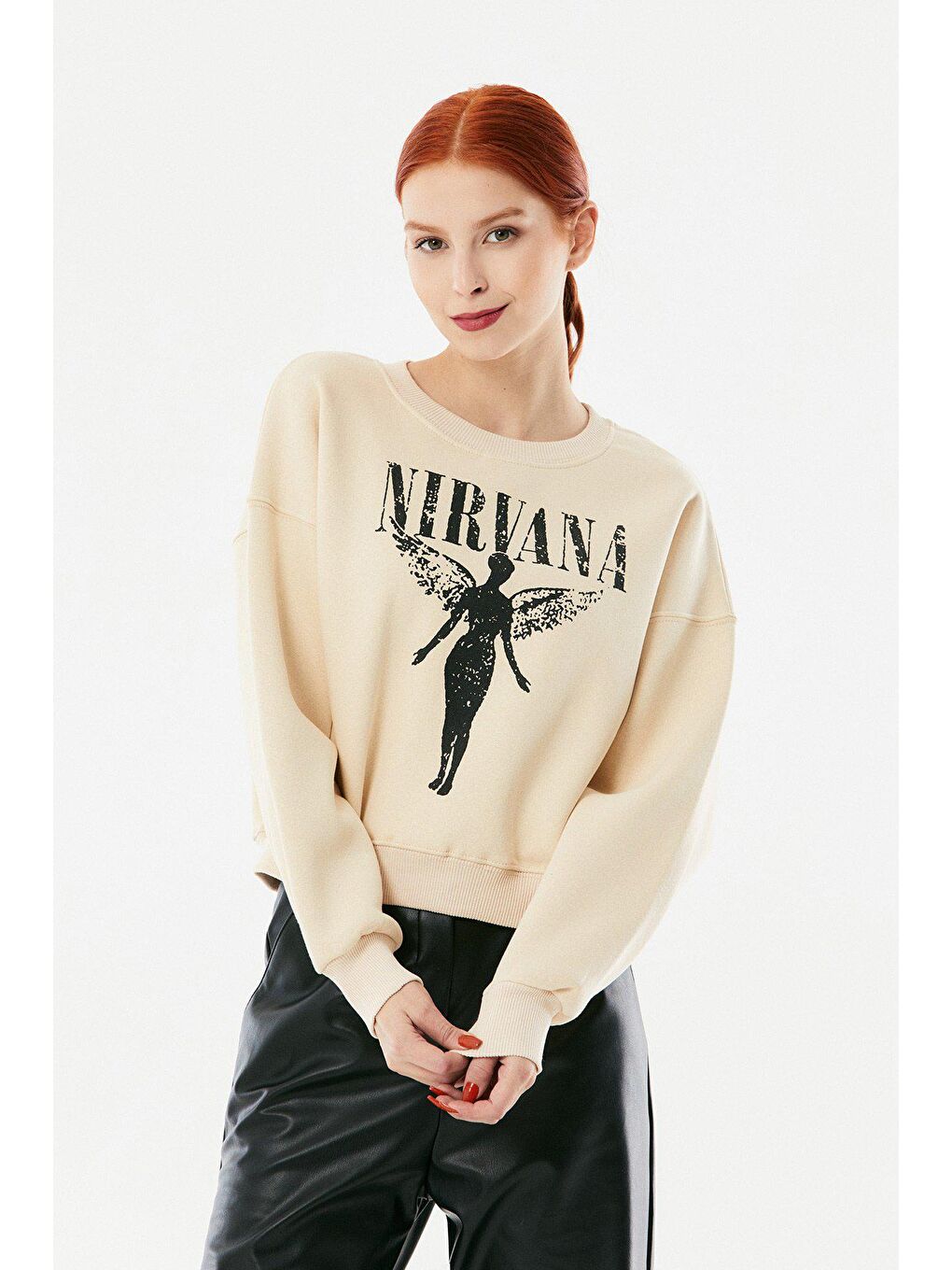 Bej Nirvana Baskılı Kısa Sweatshirt