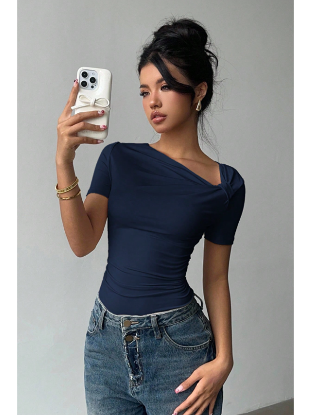 Kadın Lacivert Çapraz Yaka Kısa Kollu Slim Fit Bluz-1