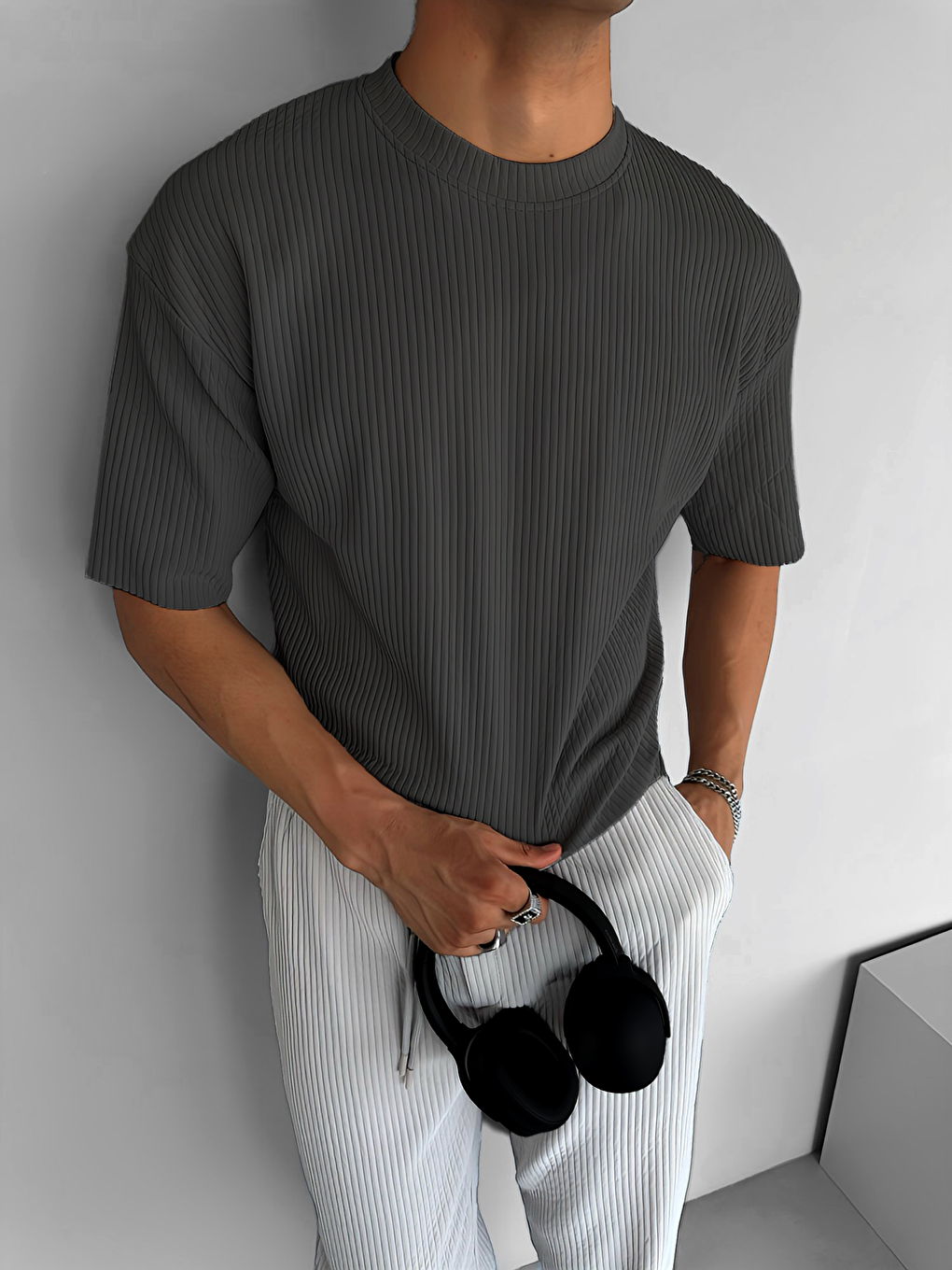 Gri Erkek Oversize Çizgi Desenli Esnek Ve Hafif Rahat Yazlık T-Shirt Füme-2