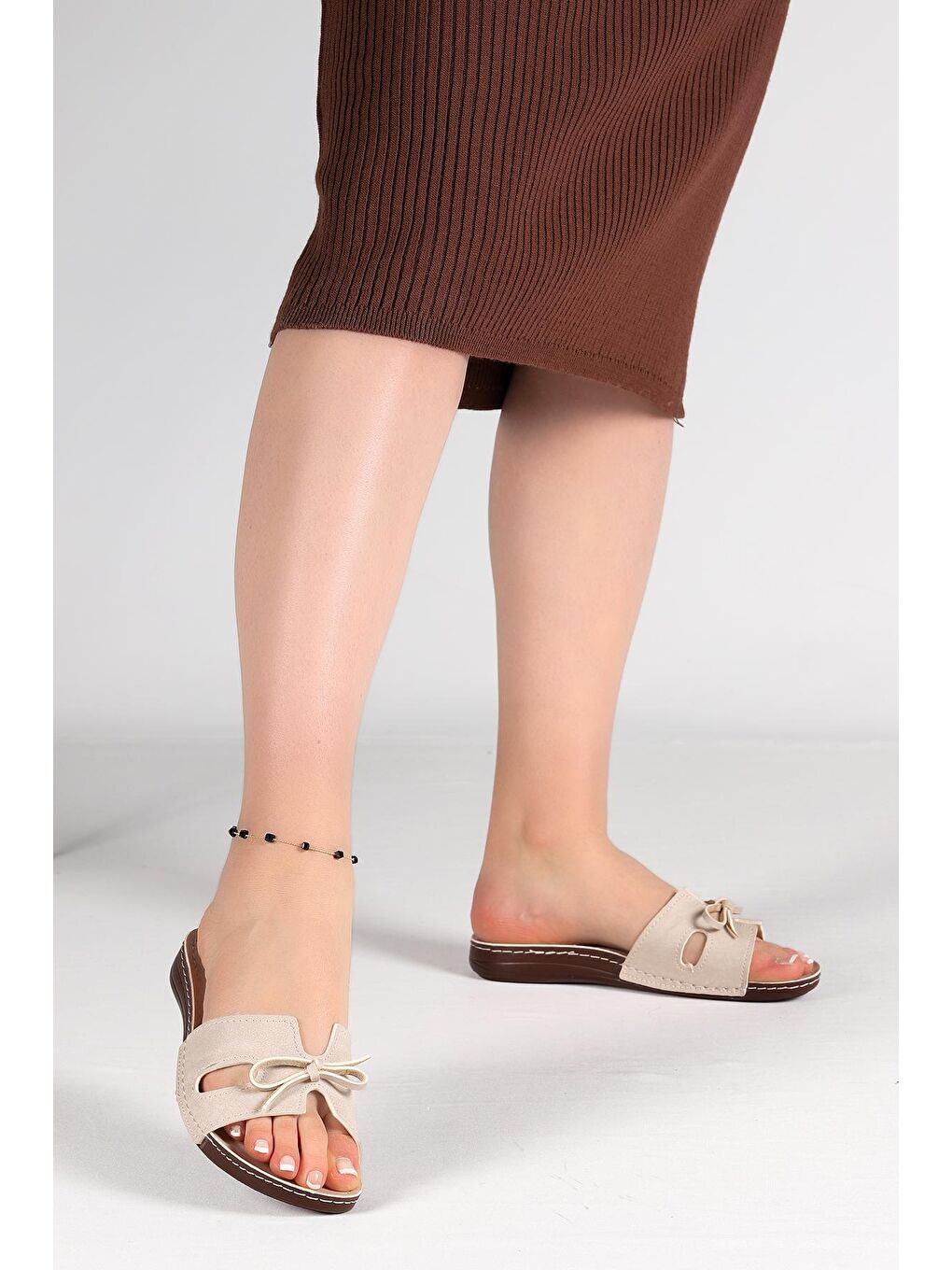 Bej Günlük Topuklu Jeli Kadın Terlik Ary 11-367