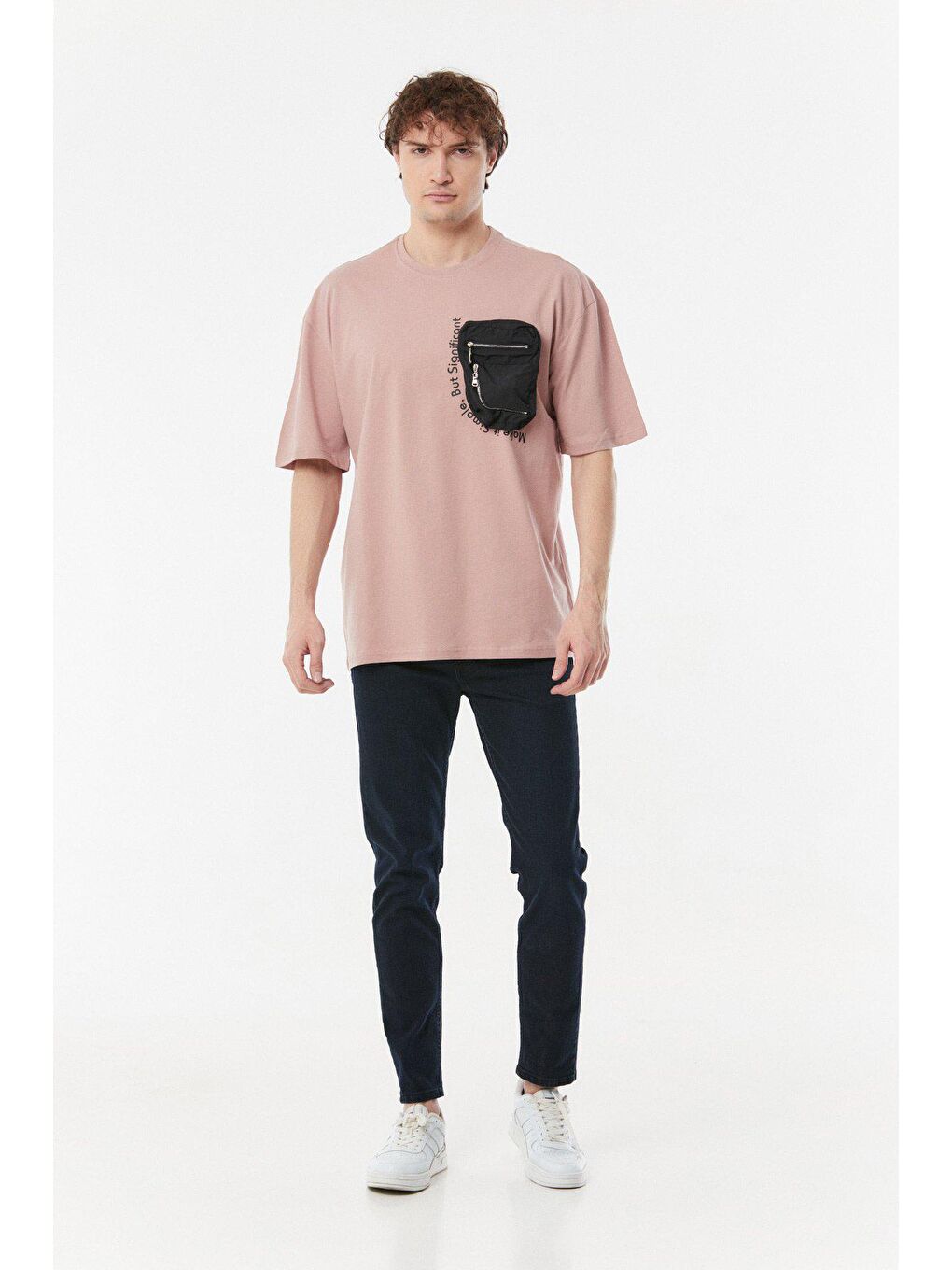 Pembe Baskılı Cep Detaylı Oversize Tişört-1