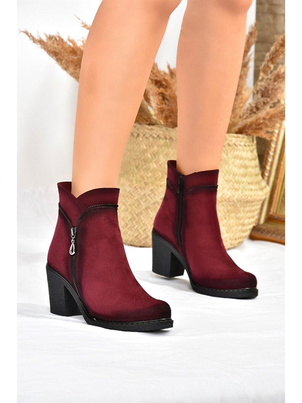 C674150502 Bordo Kadın Bot