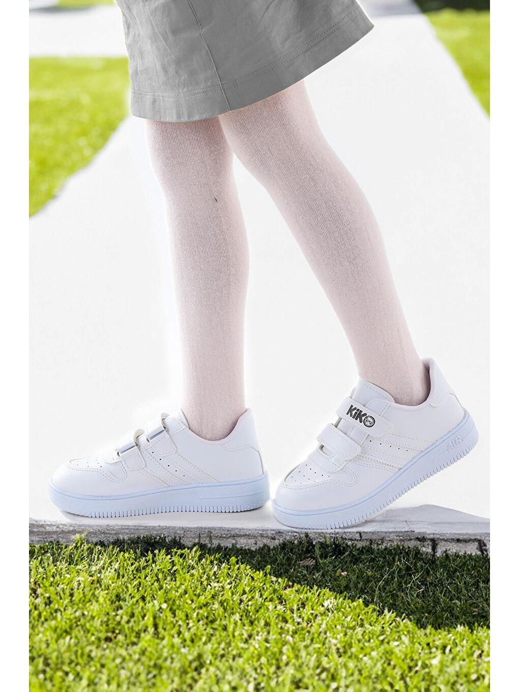 Beyaz 1740 Günlük Cırtlı Kız Çocuk Spor Ayakkabı-1