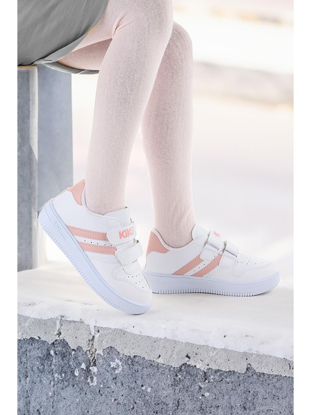 Beyaz 1740 Günlük Cırtlı Kız Çocuk Spor Ayakkabı-2