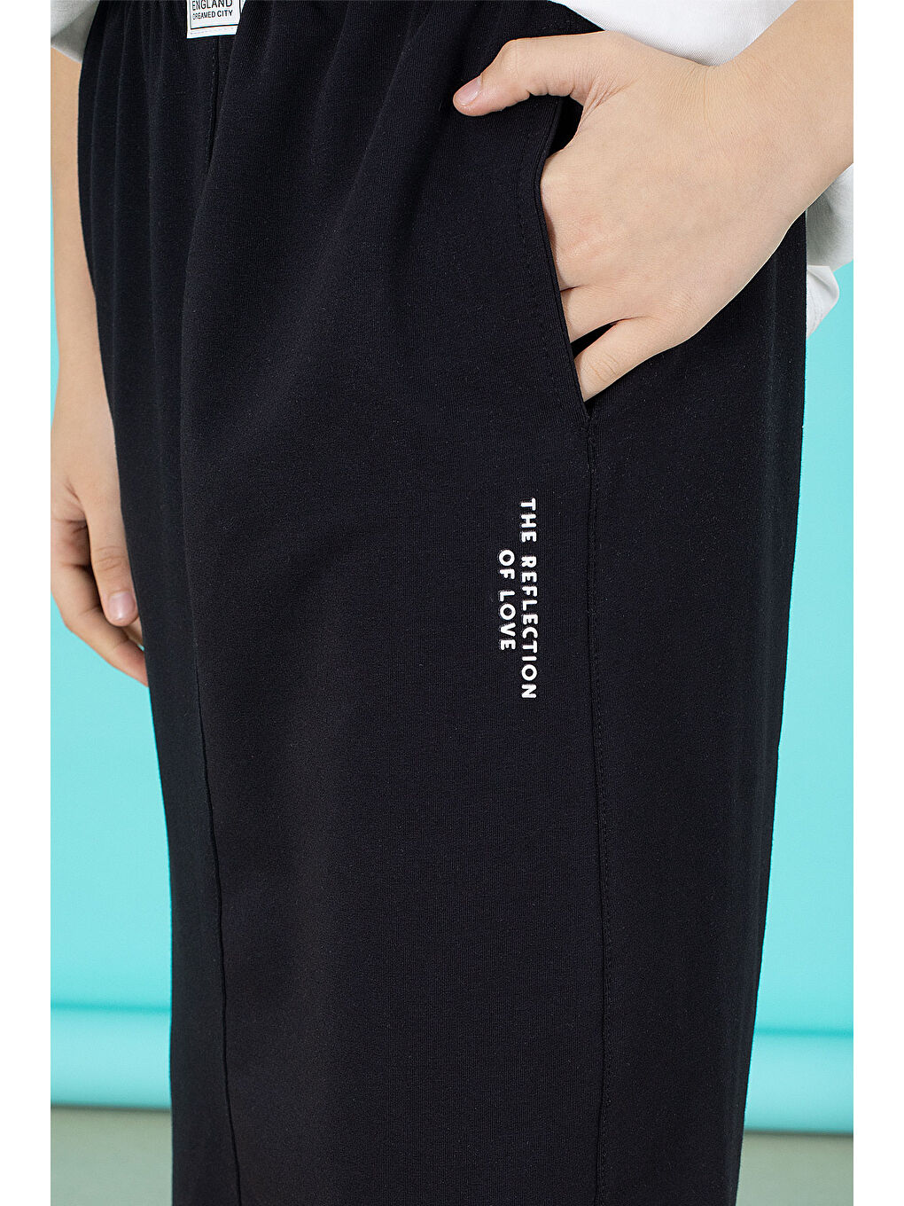 Siyah Kız Çocuk Etekli Baskılı Tişörtlü Takım 20508-3