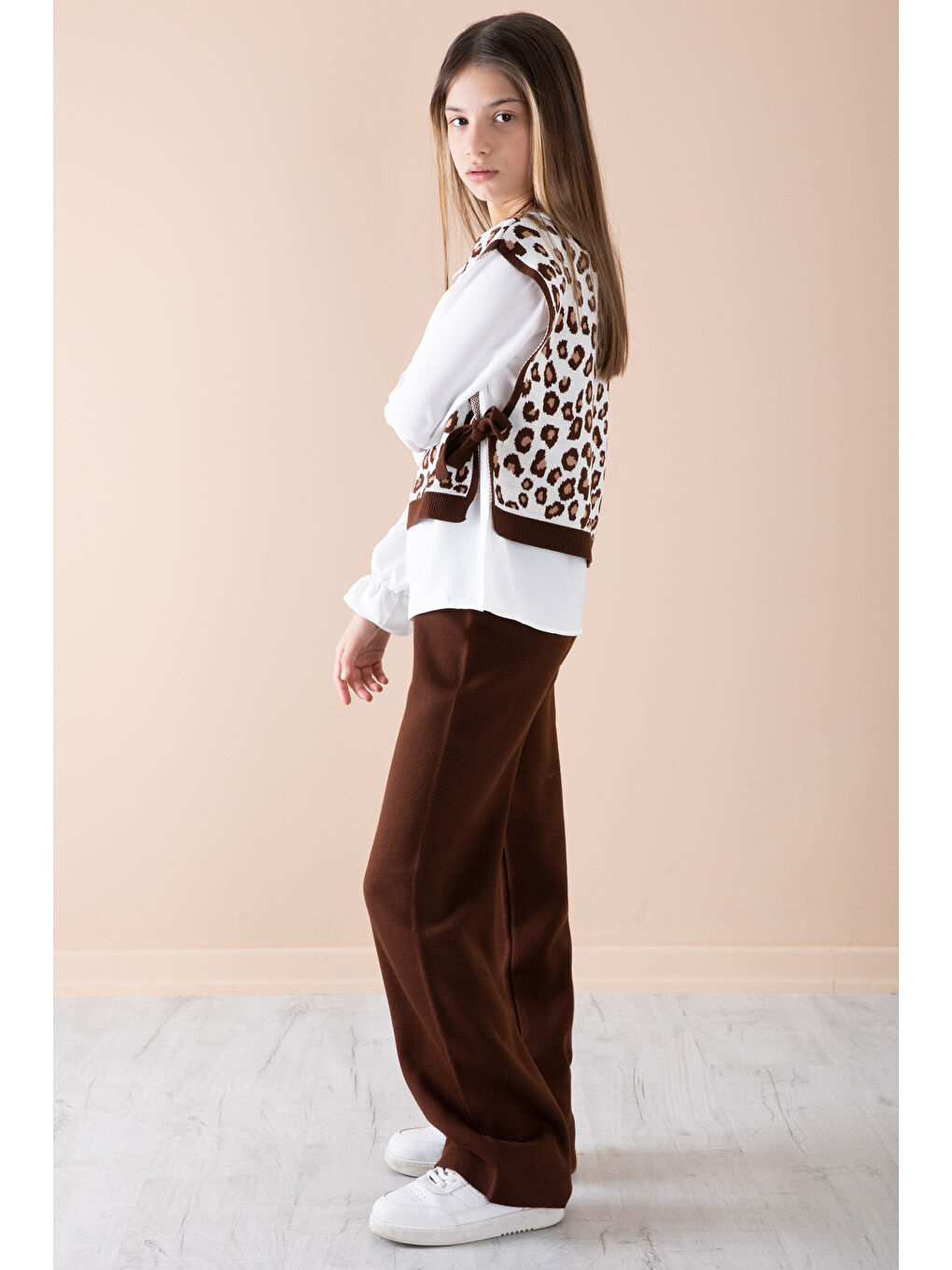 Kahverengi Kahve Süveterli Gömlekli Kız Çocuk Triko Pantolonlu 3lü Takım 20343-2