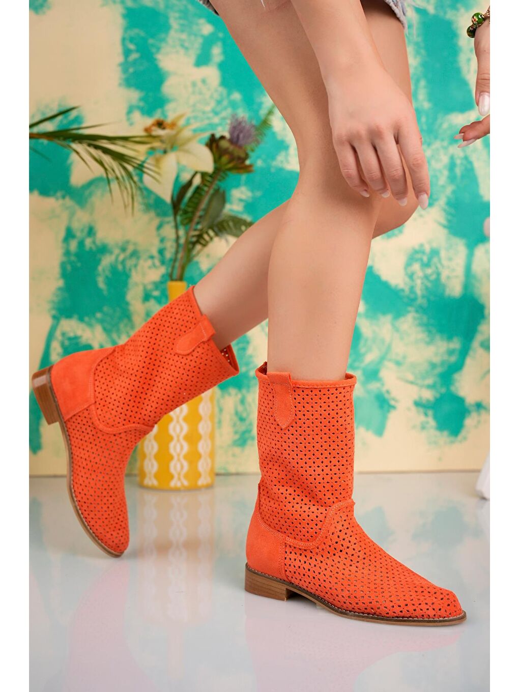 Turuncu Rio Kadın Lazer Kesim Şık Tarz ve Rahat Yazlık Çizme-1