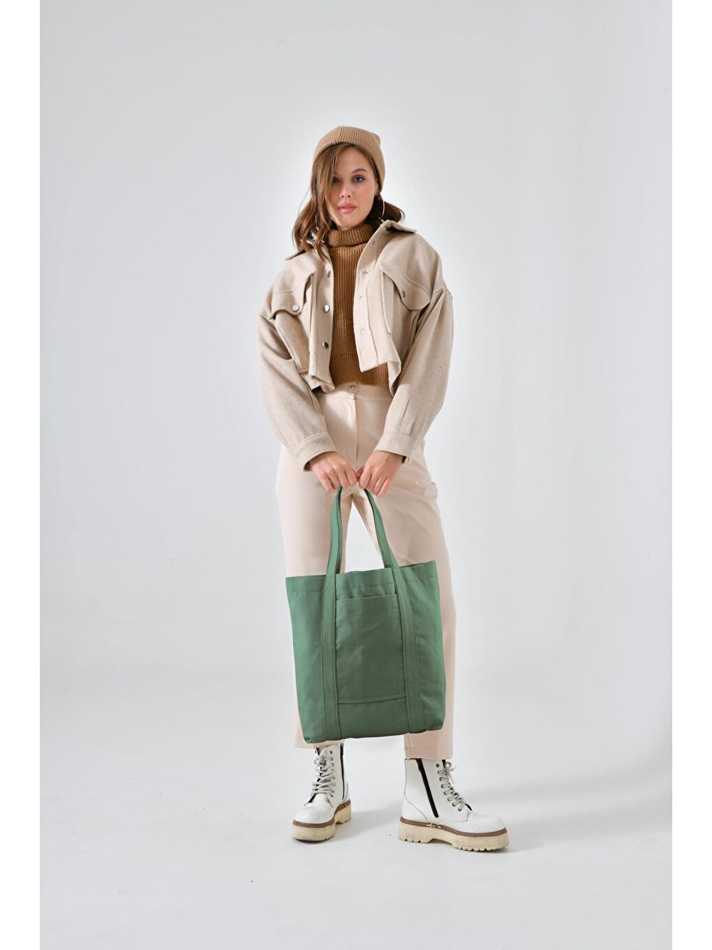 Kısa Sap Cepli Model Mint Yeşili Çanta
