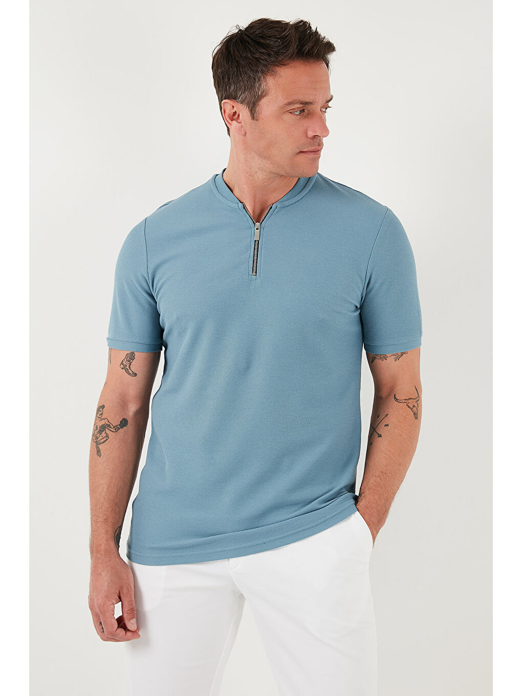 Mavi Pamuklu Regular Fit Yarım Fermuarlı Erkek Tişört 5902653-5