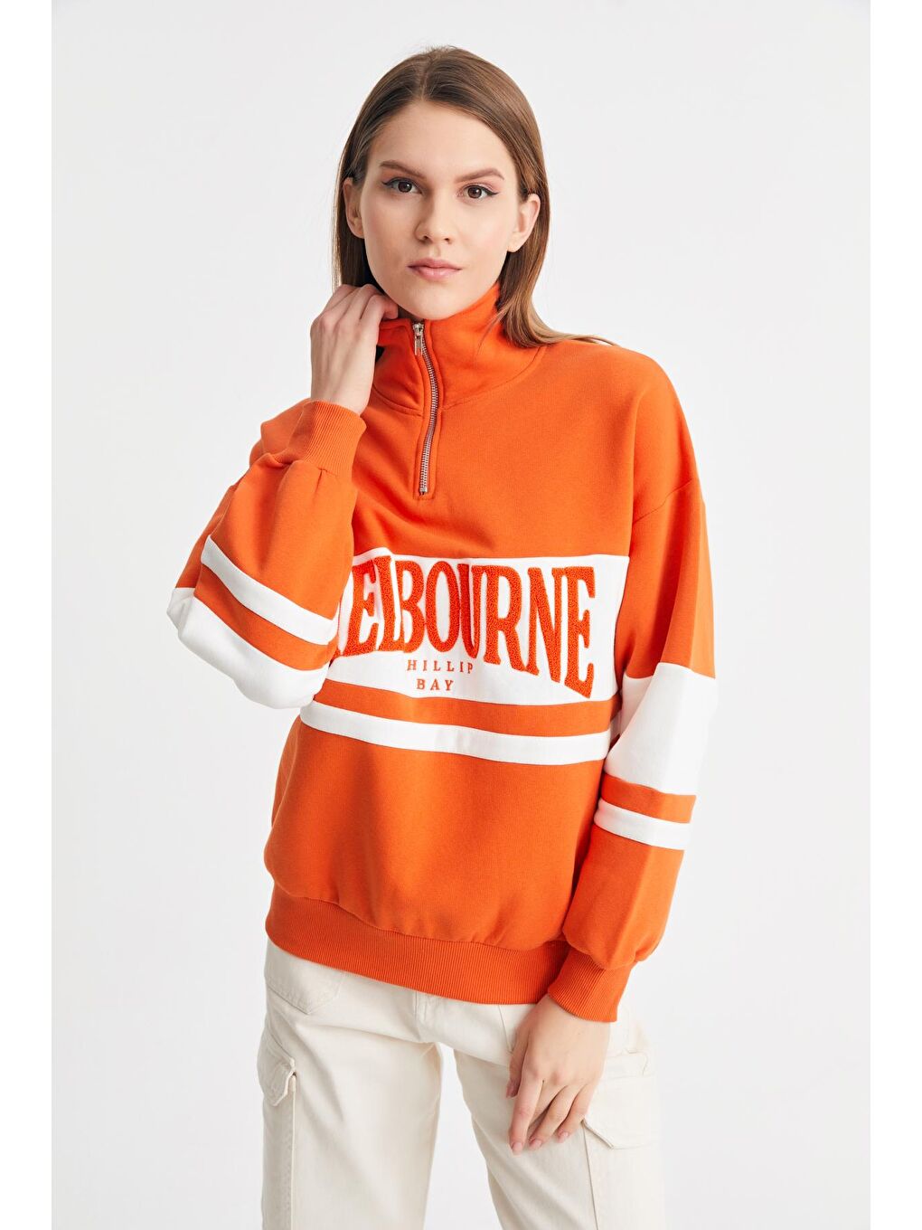 Turuncu Kadın Oranj Melbourne Aplike Dik Yaka Yarım Fermuar Sweat-4