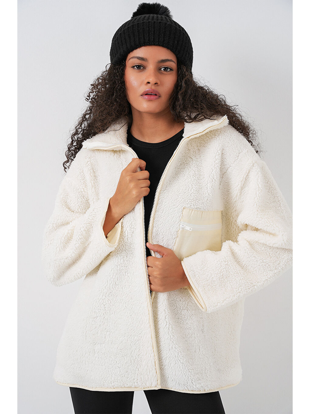 55446 Fermuarlı Oversize Pelüş Ceket   Bej-3