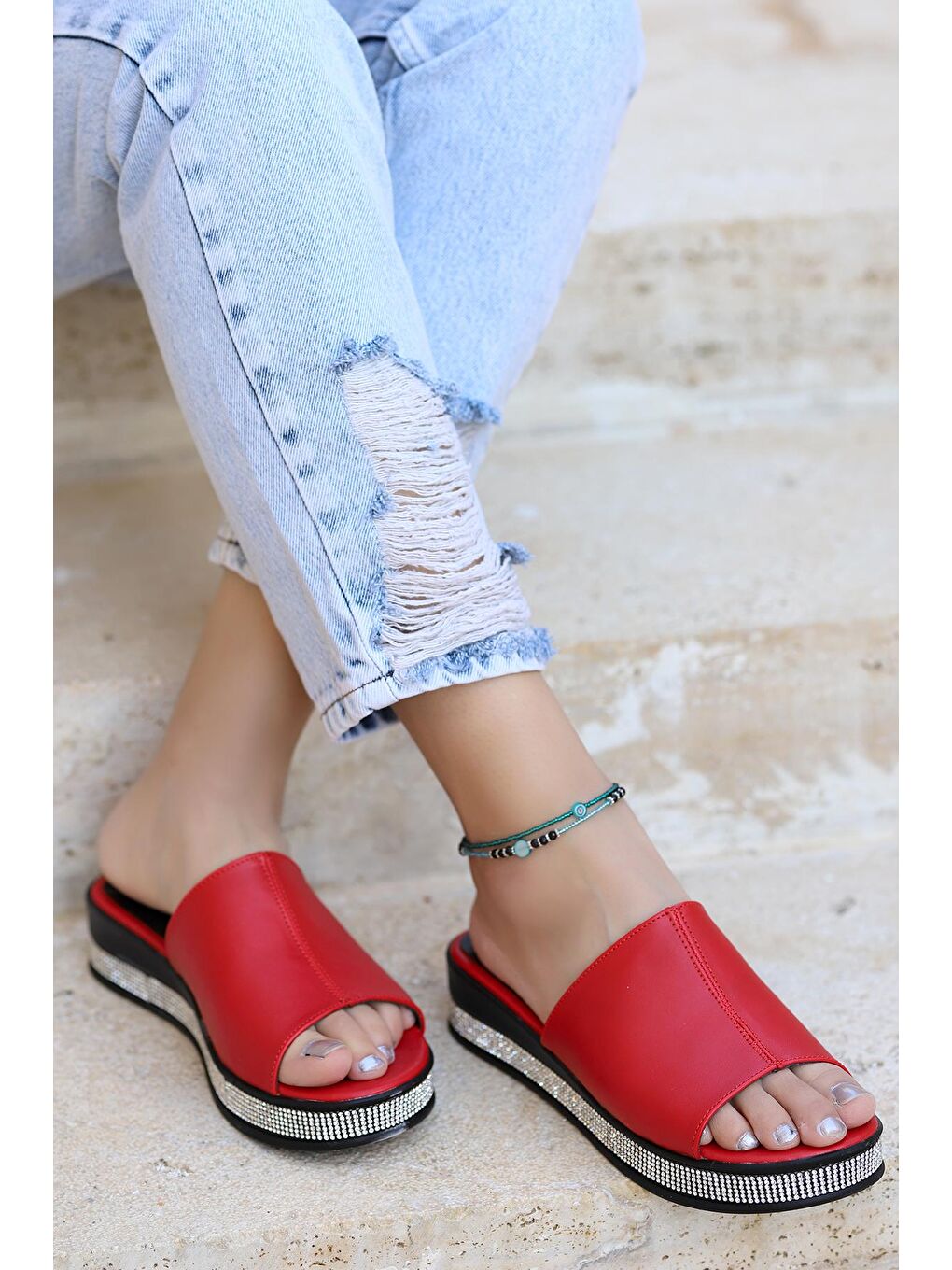 Kırmızı Taşlı Günlük Kadın Terlik Plt 158-2