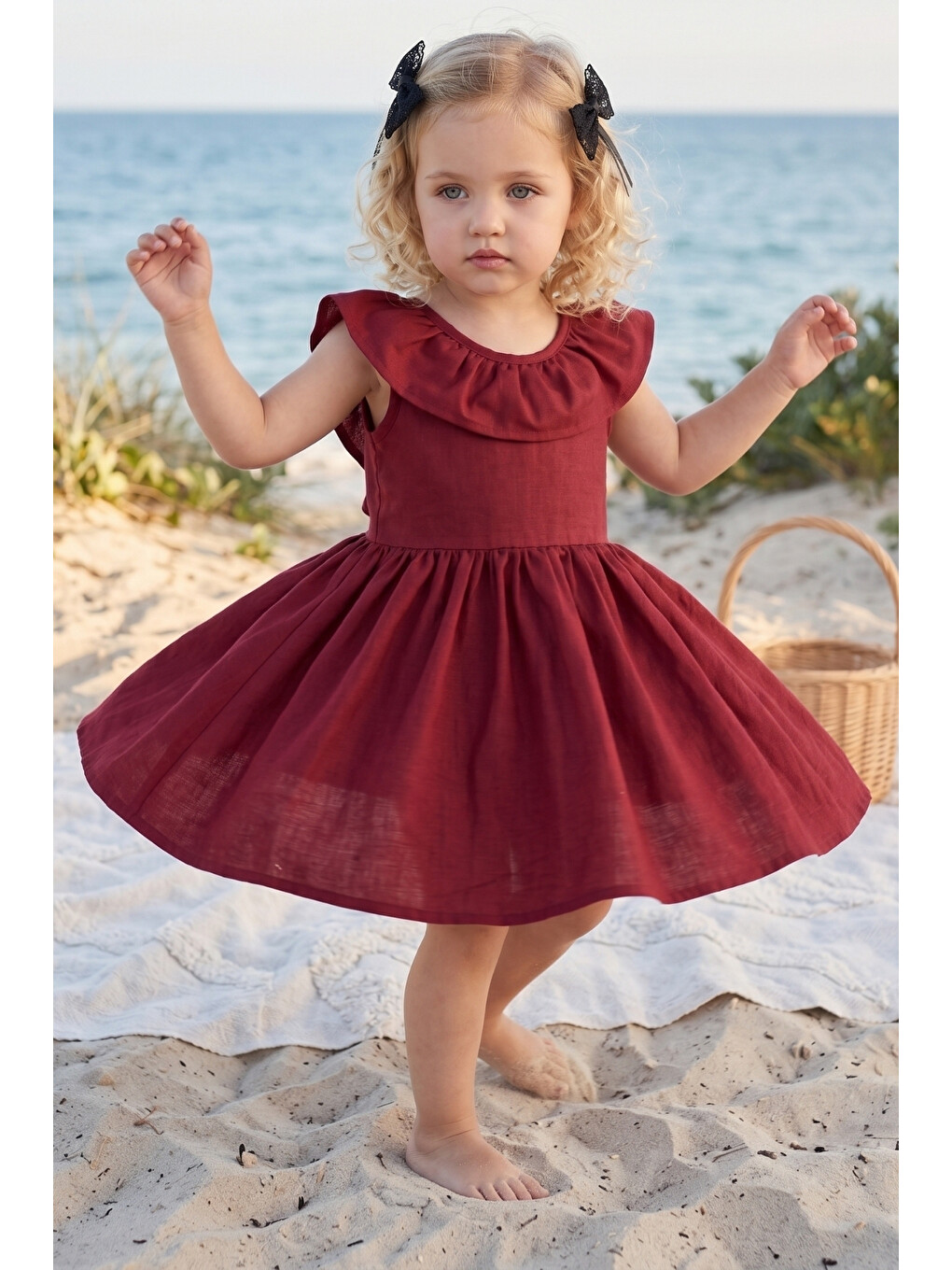 Kız Bebek Bordo Cherry Keten Fiyonklu Fırfırlı Elbise Toka Takım-7