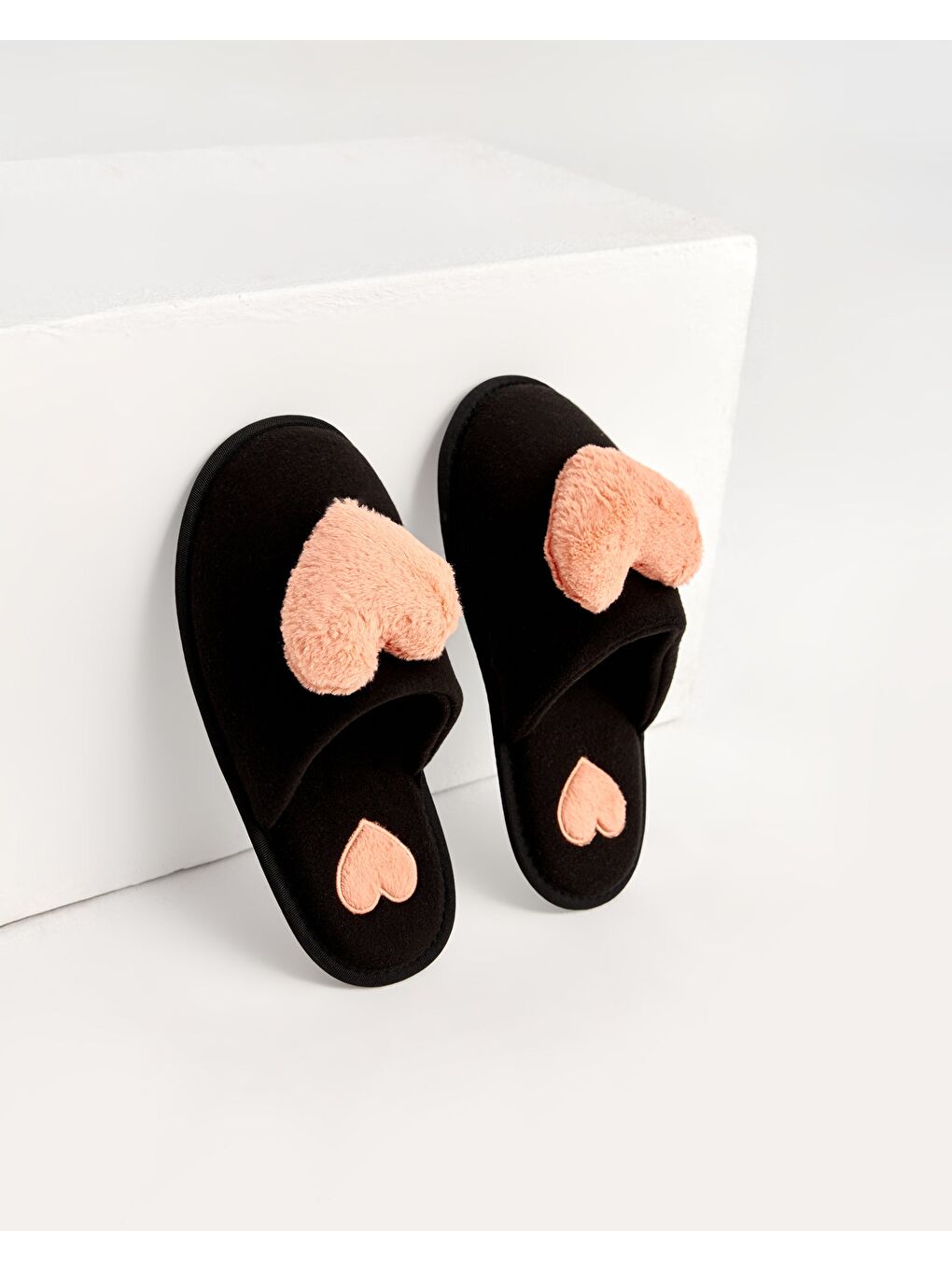 Gri KABİ - Kalp Desenli Kadın Ev Terliği-2