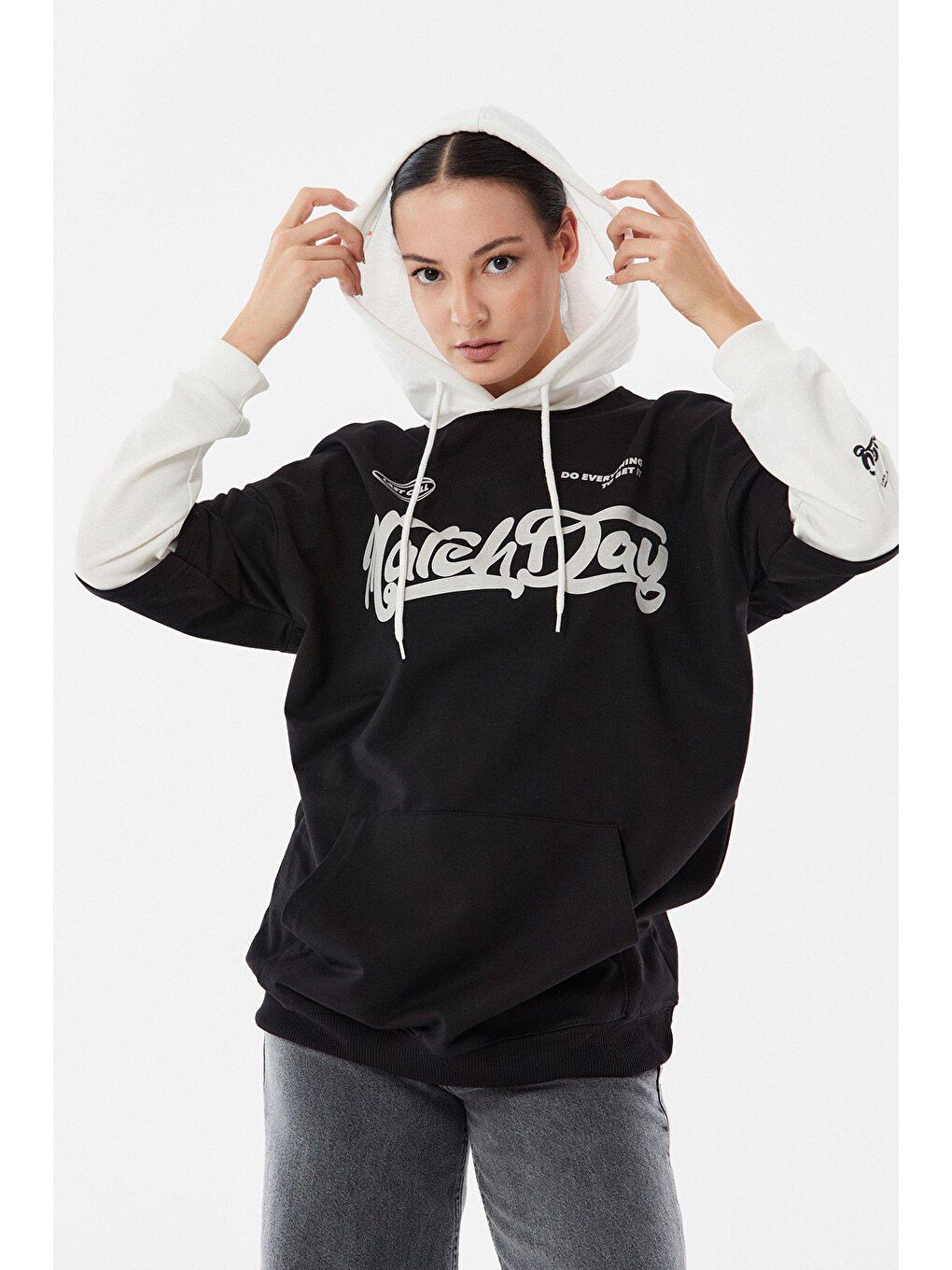 Siyah Matchday Baskılı Kapüşonlu Sweatshirt