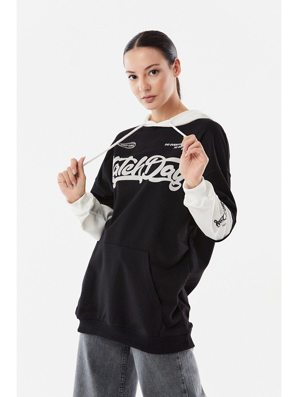 Siyah Matchday Baskılı Kapüşonlu Sweatshirt-1