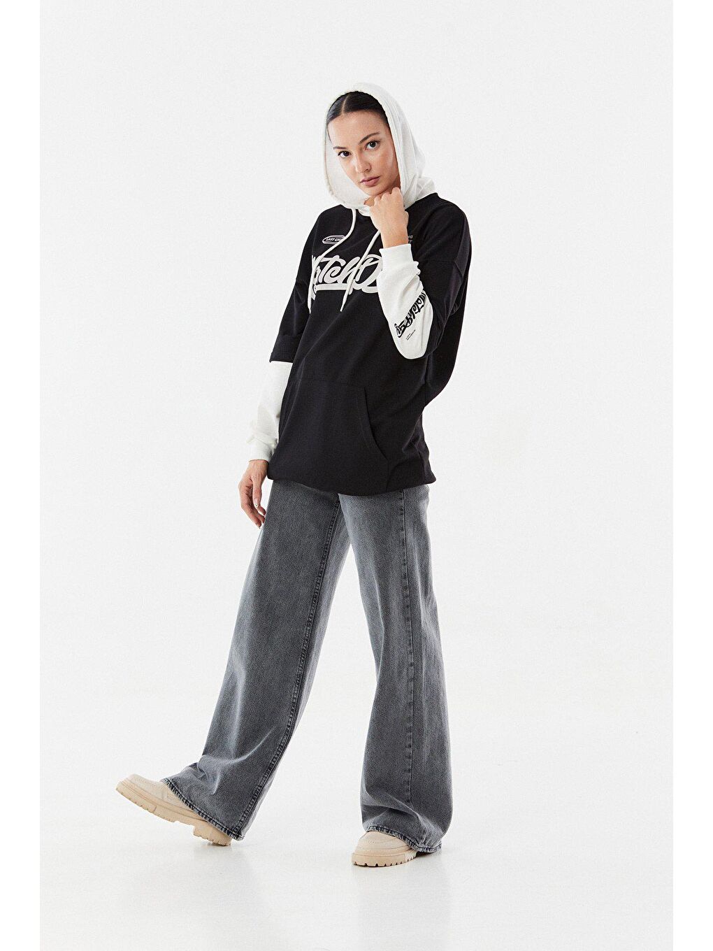 Siyah Matchday Baskılı Kapüşonlu Sweatshirt-3