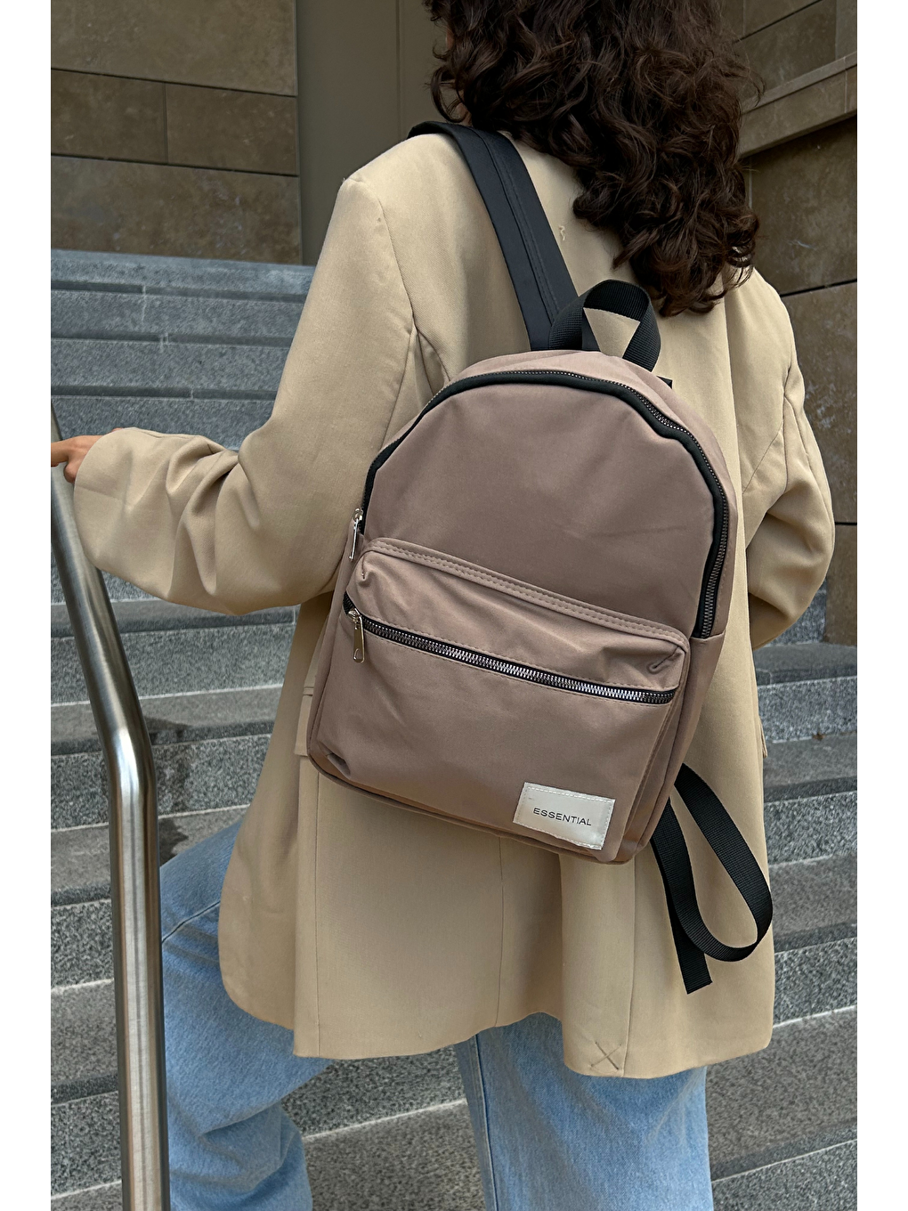 Kahverengi Çok Bölmeli Kadın Sırt Çantası ASC001-3